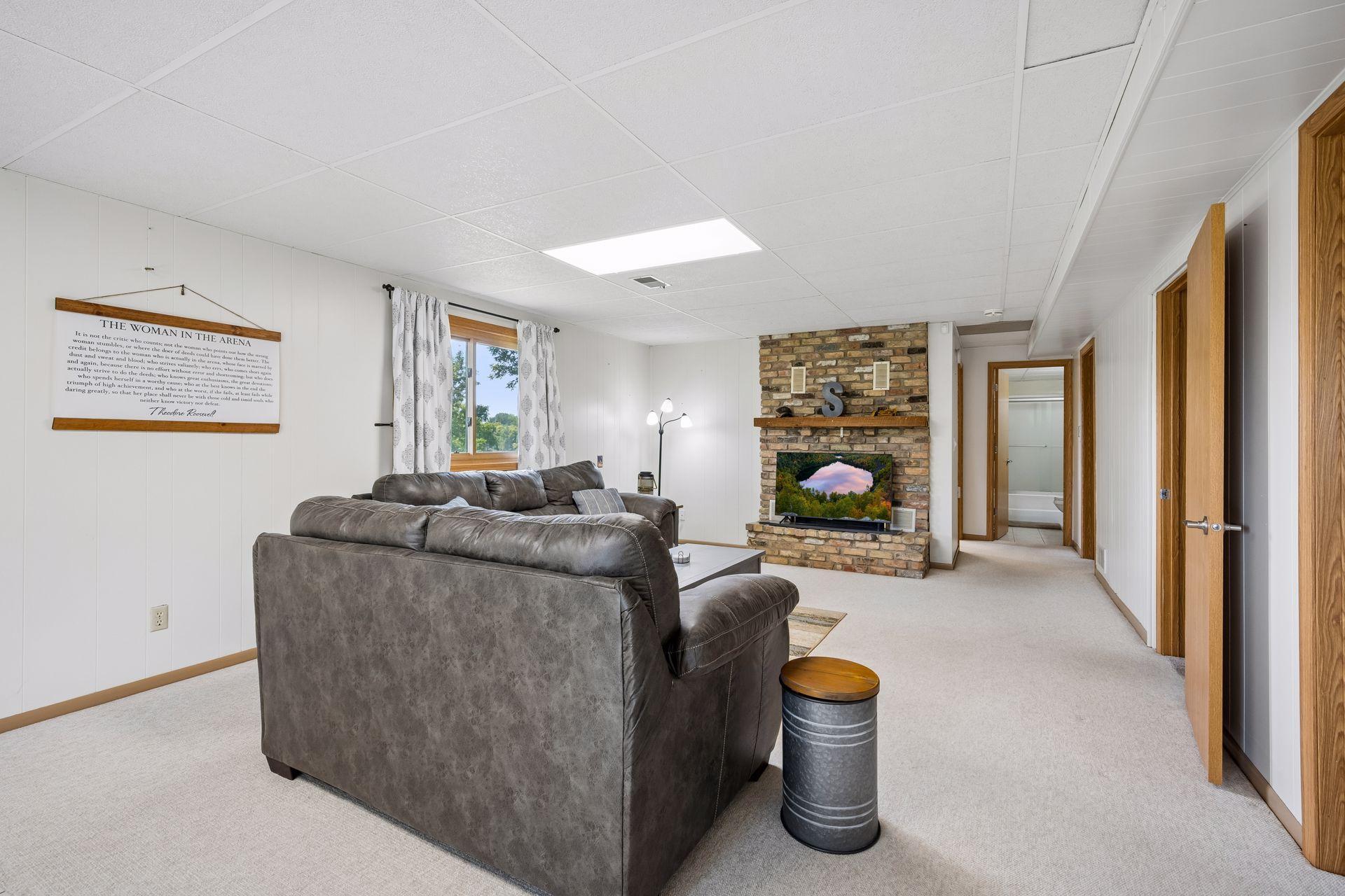 View of Residential at 2557 Clementa Avenue, Buffalo MN 55313, Buffalo (23 of 41) - Mike Wilen | Minnesota Team Real Estate