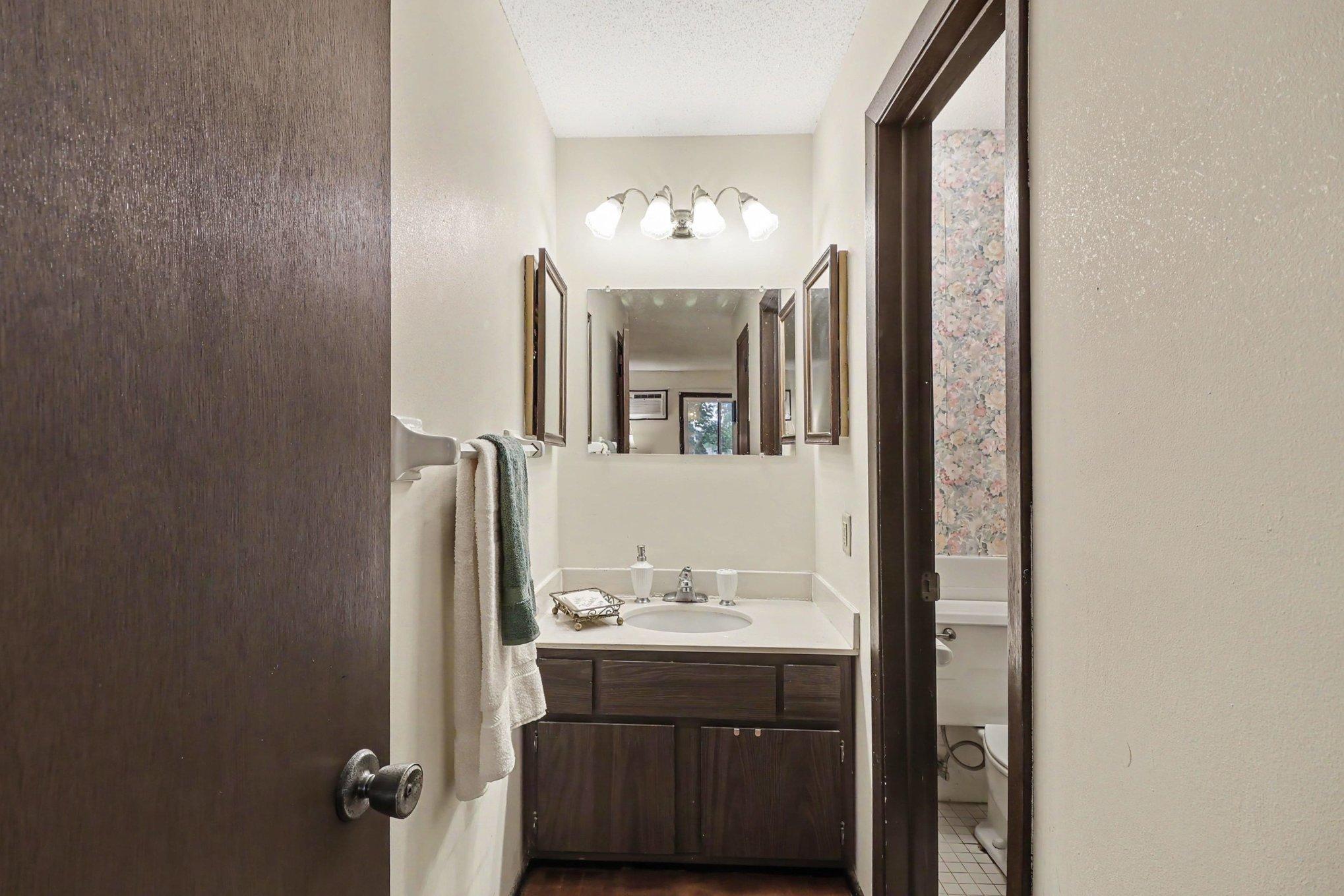 View of Residential at 4201 Lakeside Avenue #307, Brooklyn Center MN 55429, Brooklyn Center (10 of 28) - Mike Wilen | Minnesota Team Real Estate