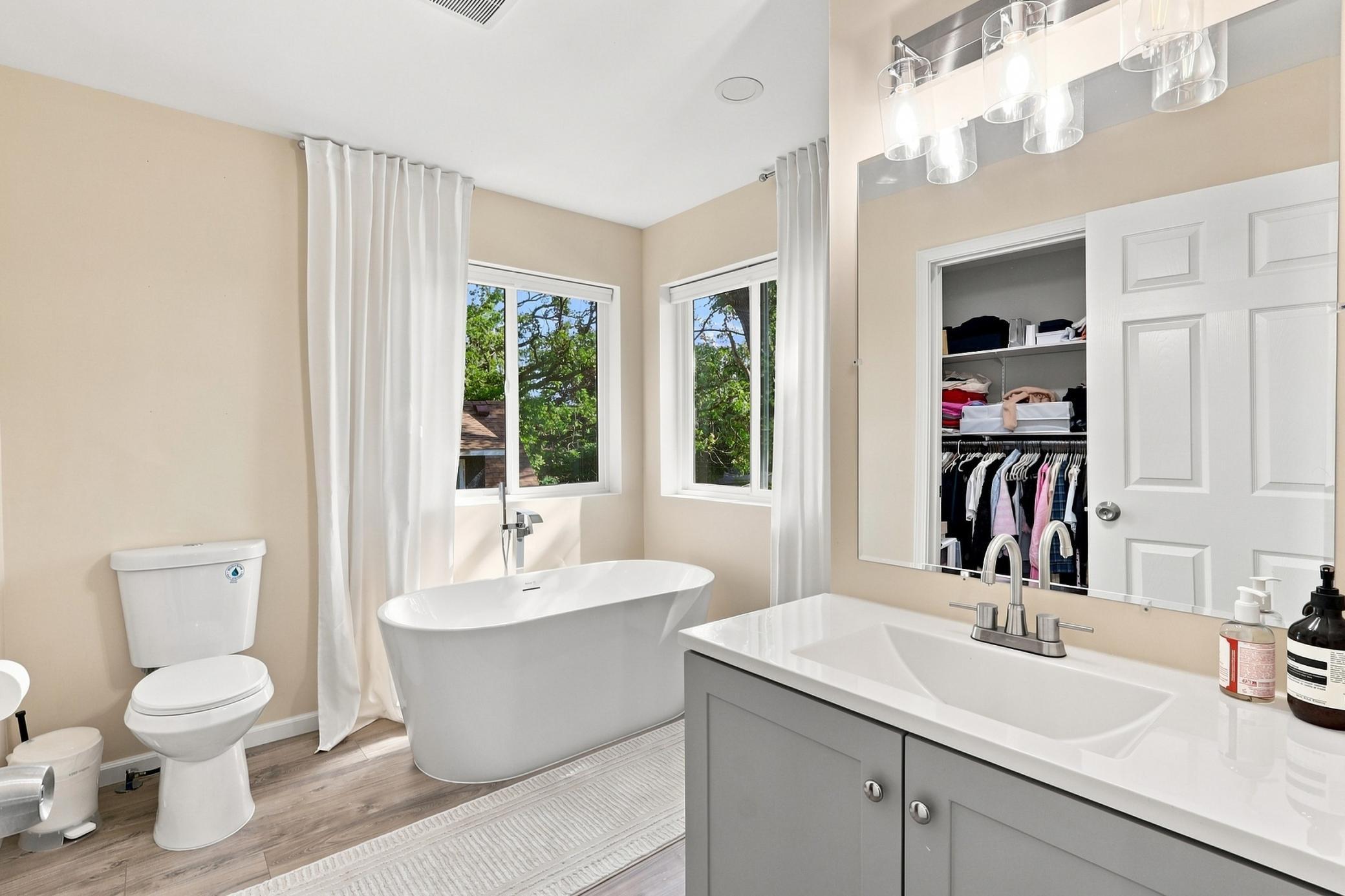 View of Residential at 4220 Brookside Avenue, Saint Louis Park MN 55416, Saint Louis Park (17 of 47) - Mike Wilen | Minnesota Team Real Estate