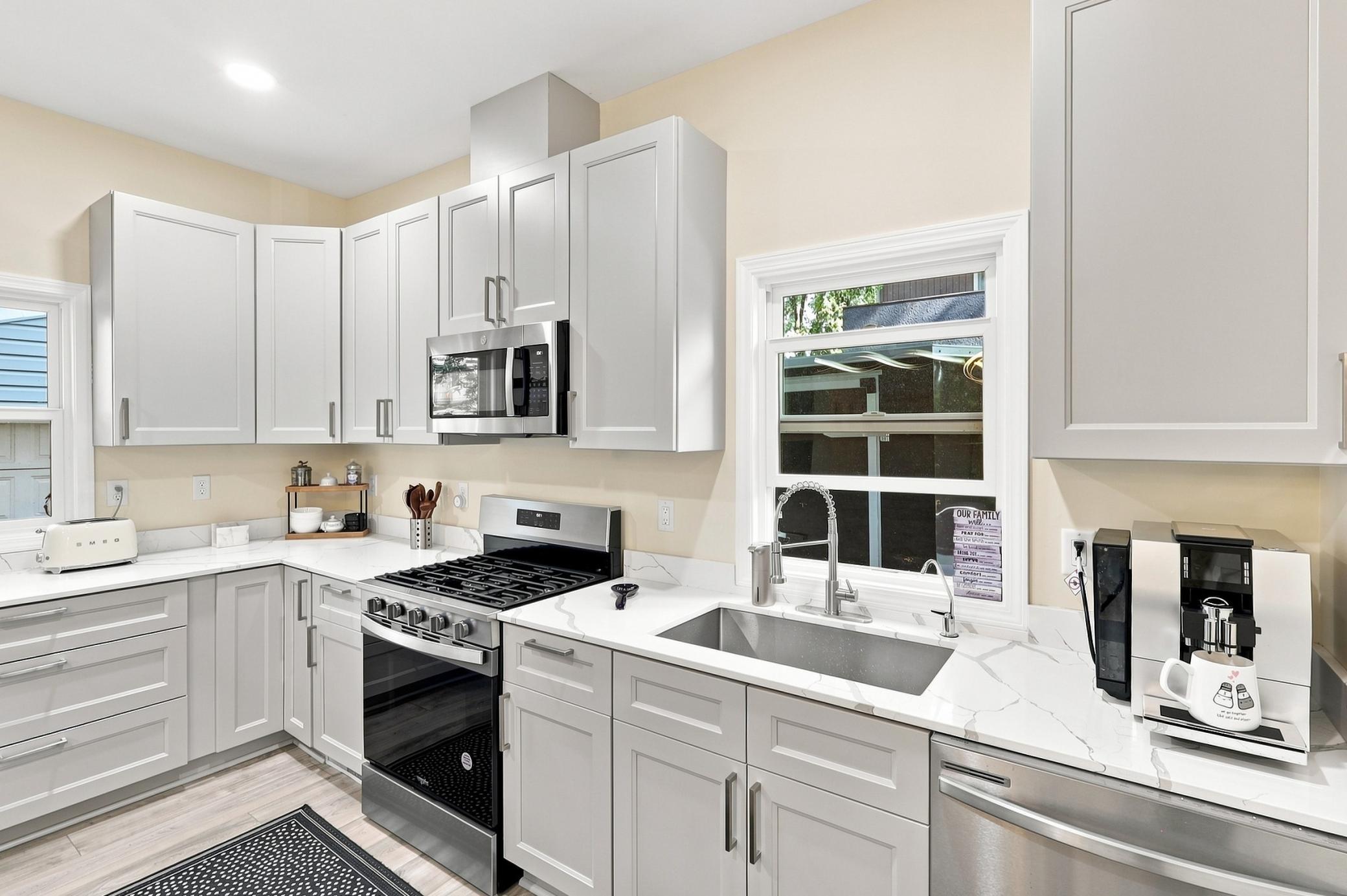 View of Residential at 4220 Brookside Avenue, Saint Louis Park MN 55416, Saint Louis Park (9 of 47) - Mike Wilen | Minnesota Team Real Estate