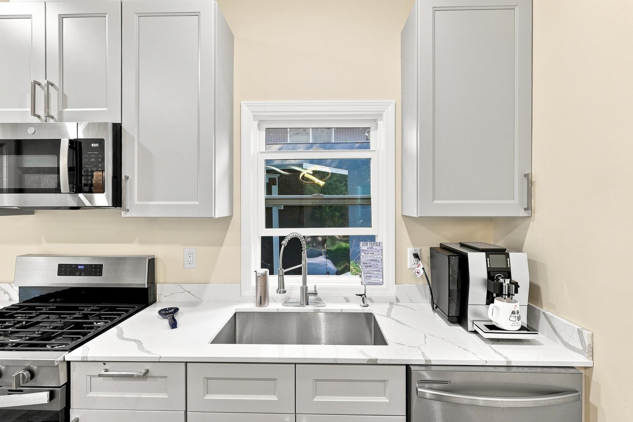 View of Residential at 4220 Brookside Avenue, Saint Louis Park MN 55416, Saint Louis Park (8 of 47) - Mike Wilen | Minnesota Team Real Estate