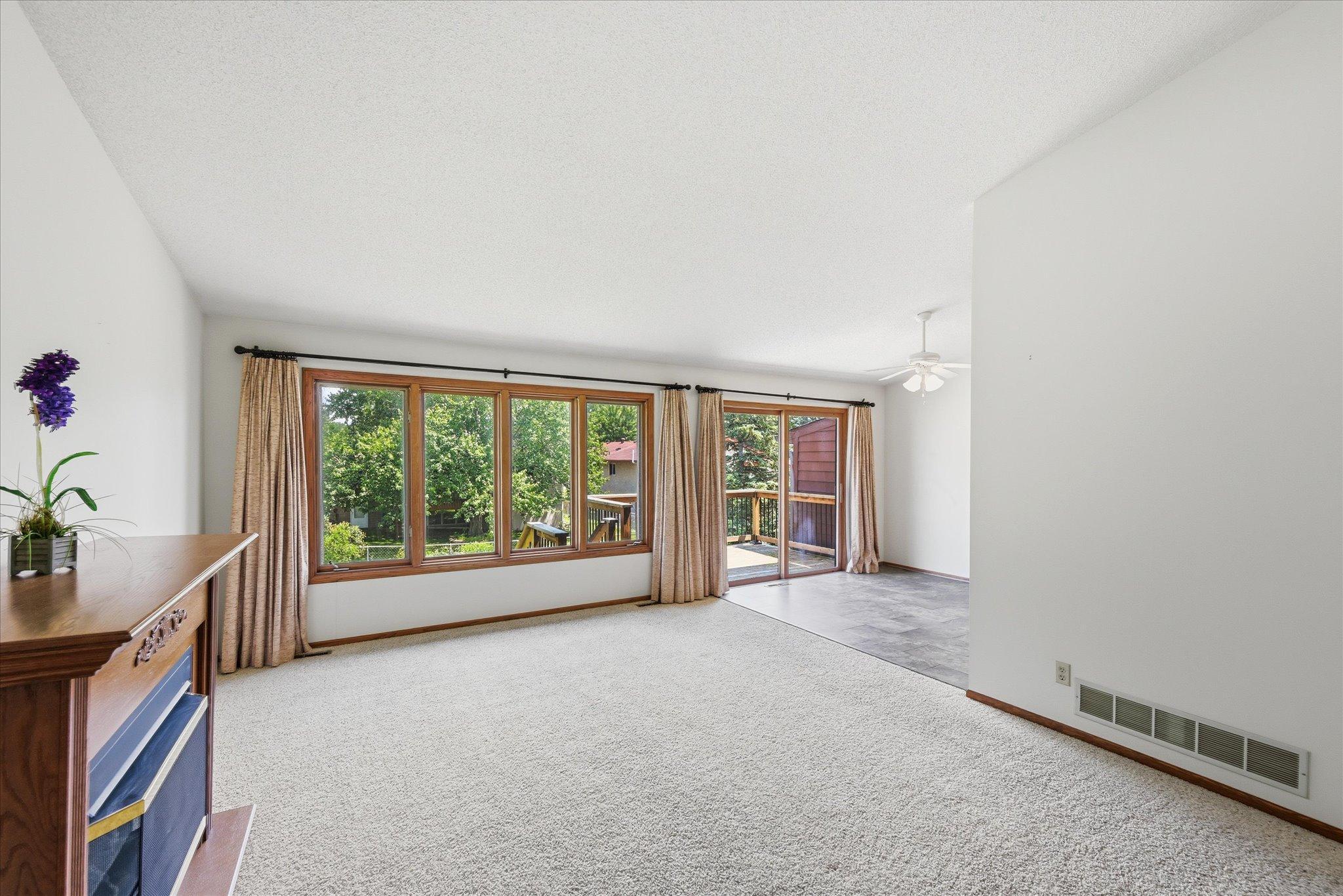 View of Residential at 4029 Silver Lake Rd, Saint Anthony MN 55421, Saint Anthony (4 of 35) - Mike Wilen | Minnesota Team Real Estate