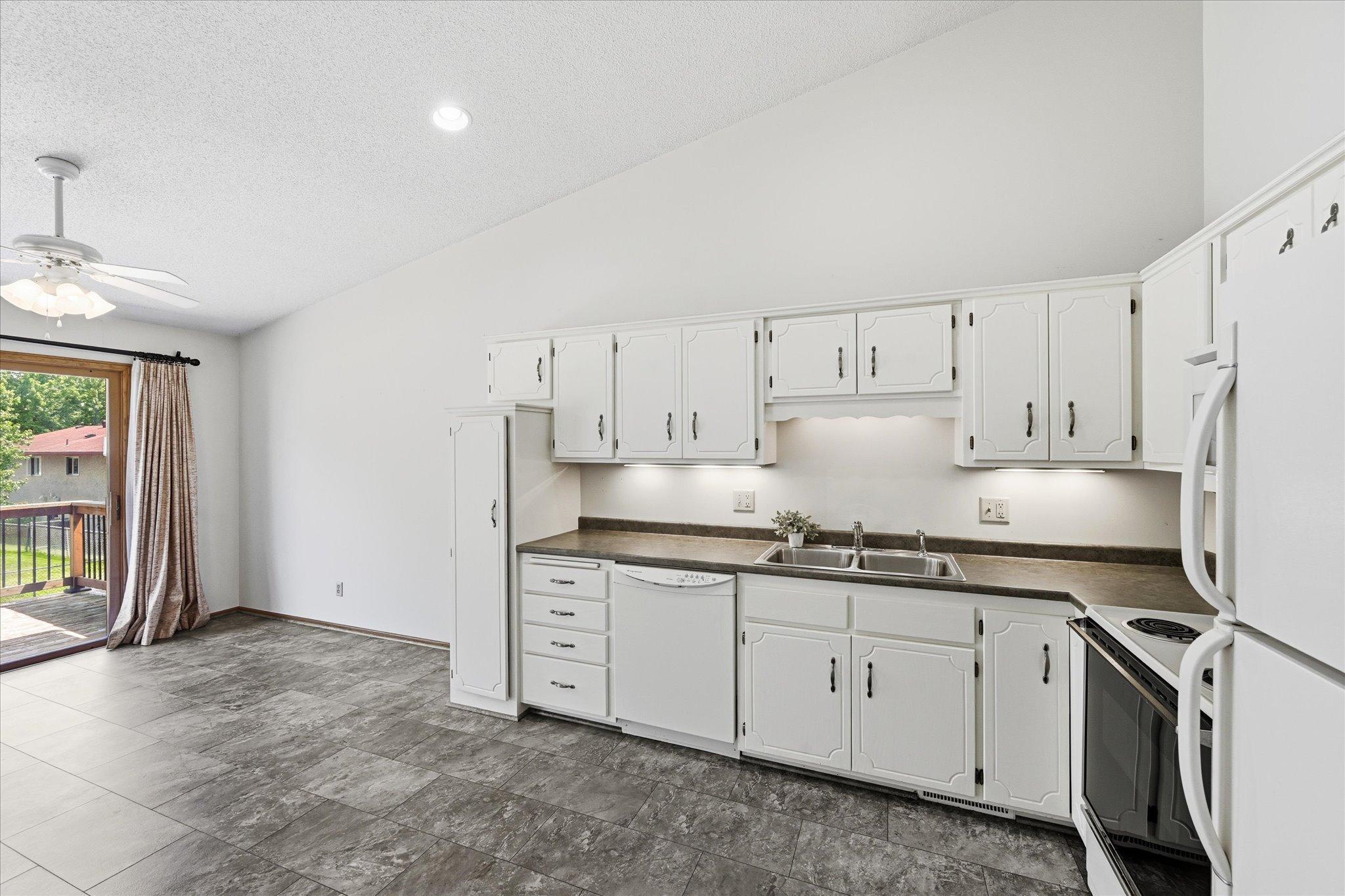 View of Residential at 4029 Silver Lake Rd, Saint Anthony MN 55421, Saint Anthony (8 of 35) - Mike Wilen | Minnesota Team Real Estate