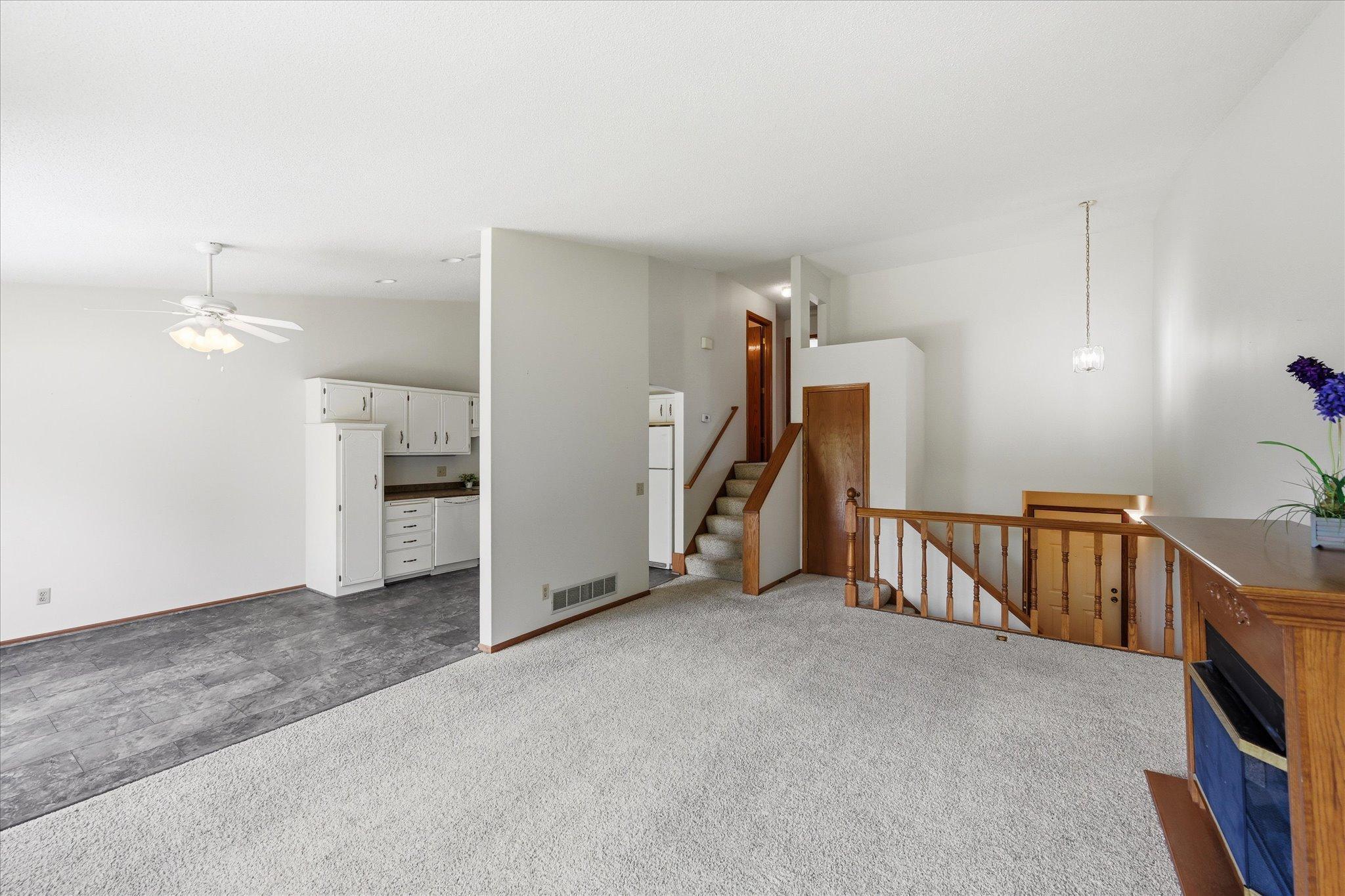 View of Residential at 4029 Silver Lake Rd, Saint Anthony MN 55421, Saint Anthony (13 of 35) - Mike Wilen | Minnesota Team Real Estate