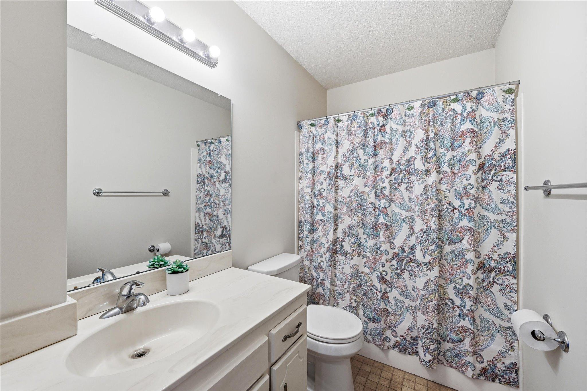 View of Residential at 4029 Silver Lake Rd, Saint Anthony MN 55421, Saint Anthony (14 of 35) - Mike Wilen | Minnesota Team Real Estate