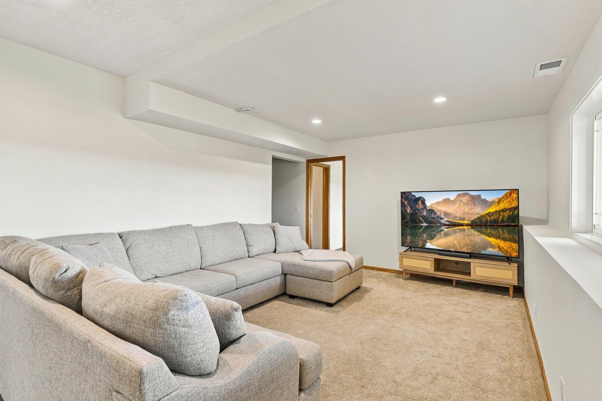 View of Residential at 315 William Lake Shore Drive, Waconia MN 55387, Waconia (28 of 38) - Mike Wilen | Minnesota Team Real Estate