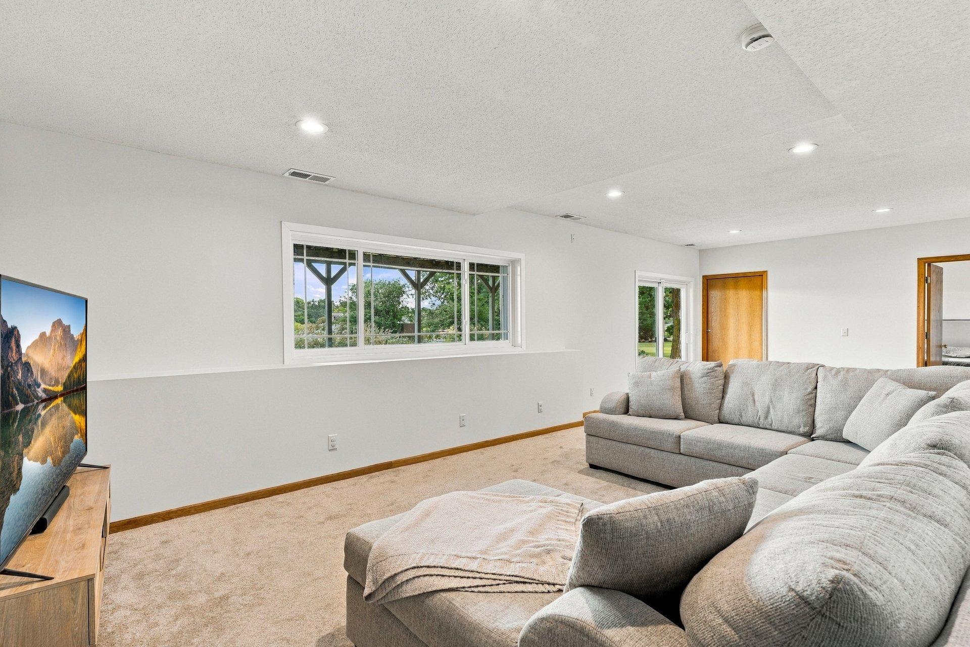 View of Residential at 315 William Lake Shore Drive, Waconia MN 55387, Waconia (27 of 38) - Mike Wilen | Minnesota Team Real Estate