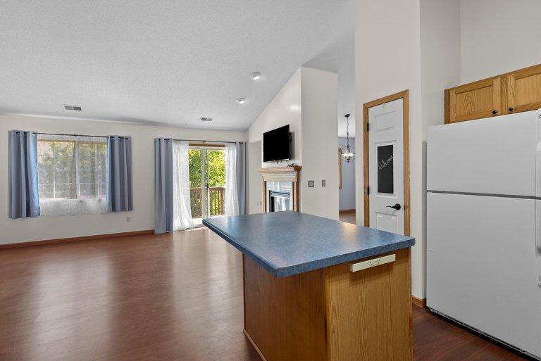 View of Residential at 7559 Derby Lane, Shakopee MN 55379, Shakopee (7 of 27) - Mike Wilen | Minnesota Team Real Estate