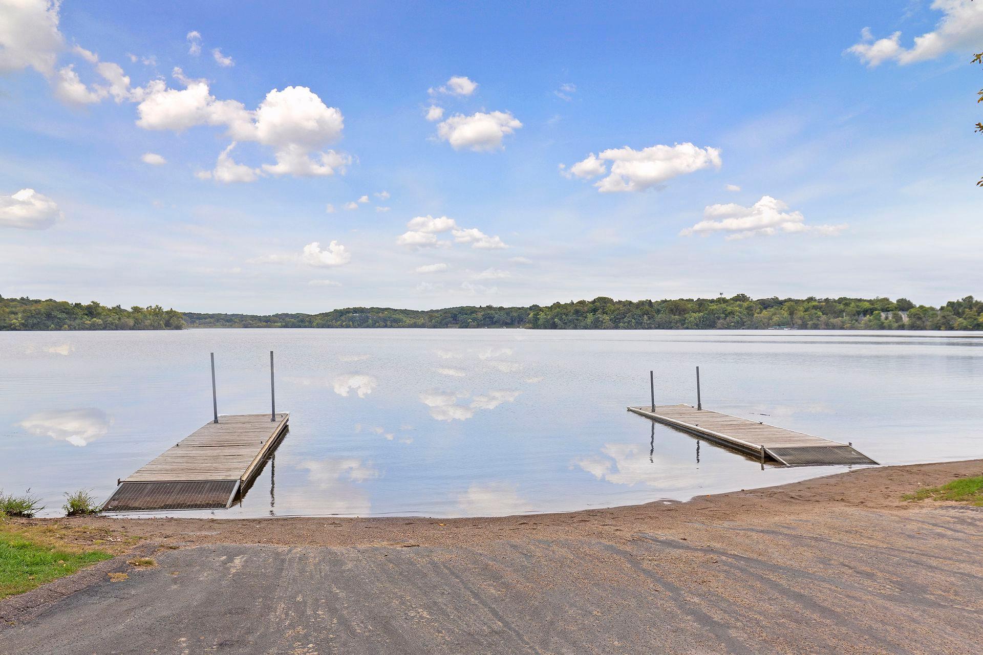 View of Residential at 338 Lakeview Avenue, Long Lake MN 55356, Long Lake (40 of 44) - Mike Wilen | Minnesota Team Real Estate