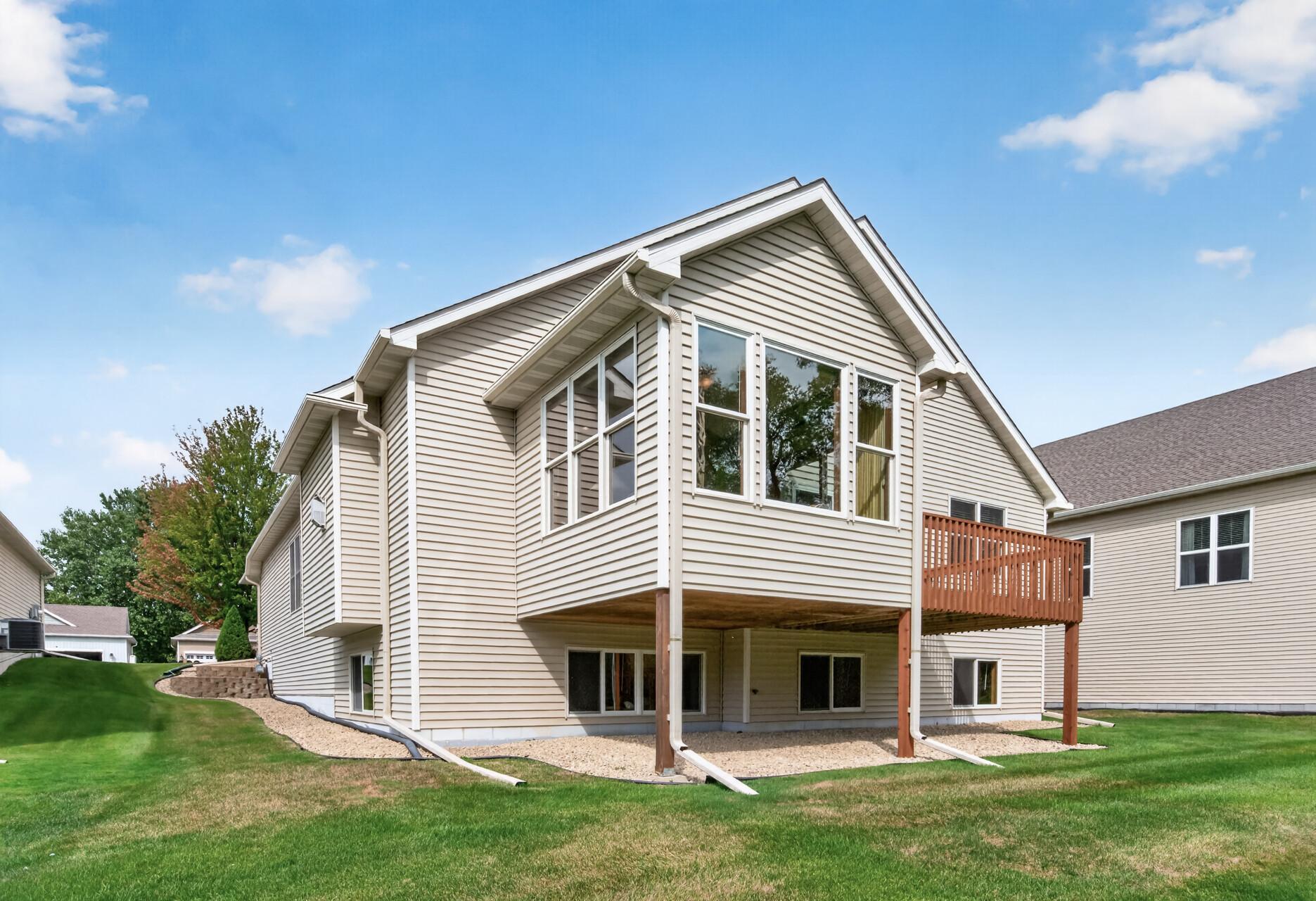 View of Residential at 677 Lake Ridge Drive, Woodbury MN 55129, Woodbury (46 of 49) - Mike Wilen | Minnesota Team Real Estate