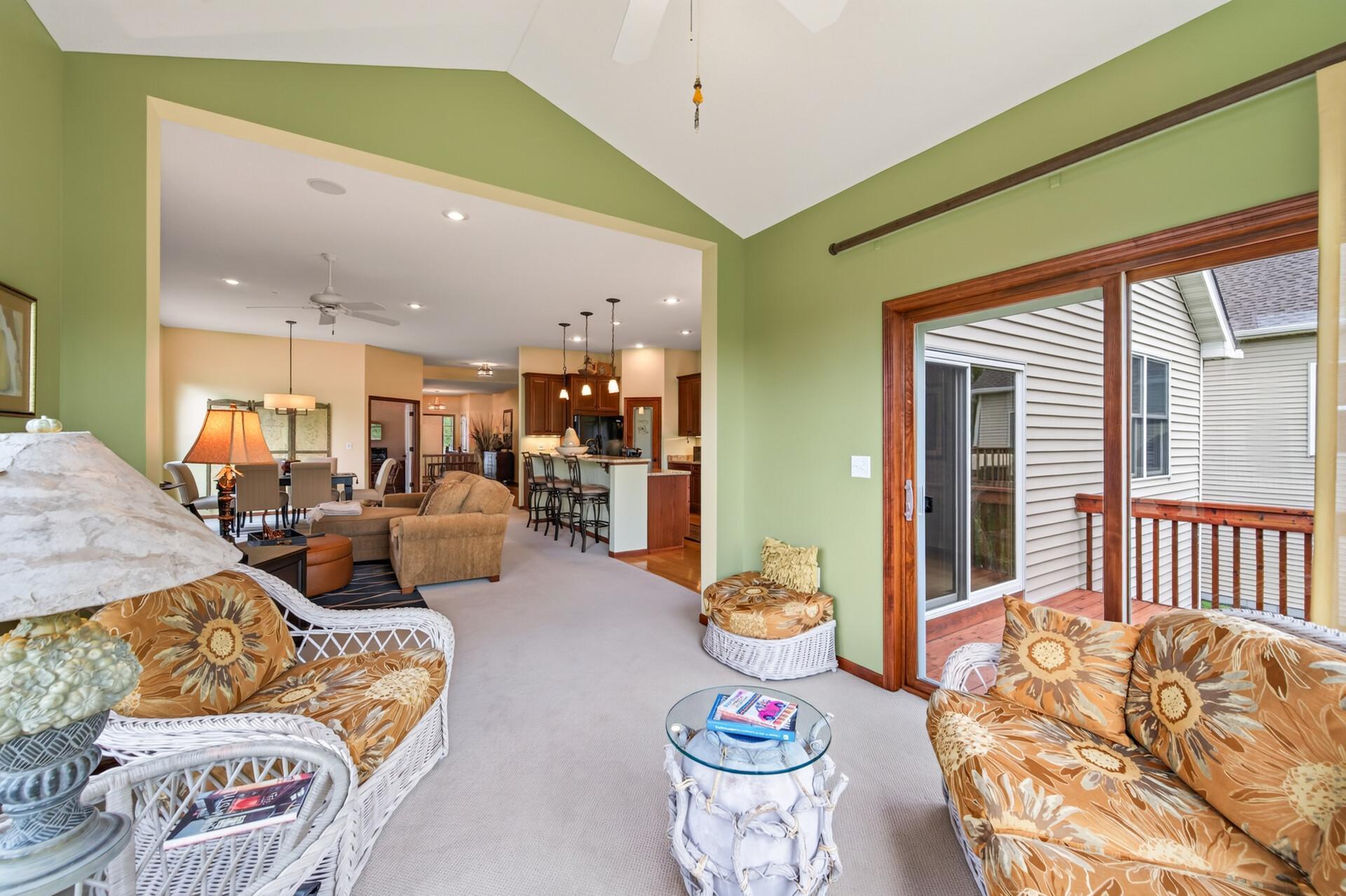View of Residential at 677 Lake Ridge Drive, Woodbury MN 55129, Woodbury (23 of 49) - Mike Wilen | Minnesota Team Real Estate