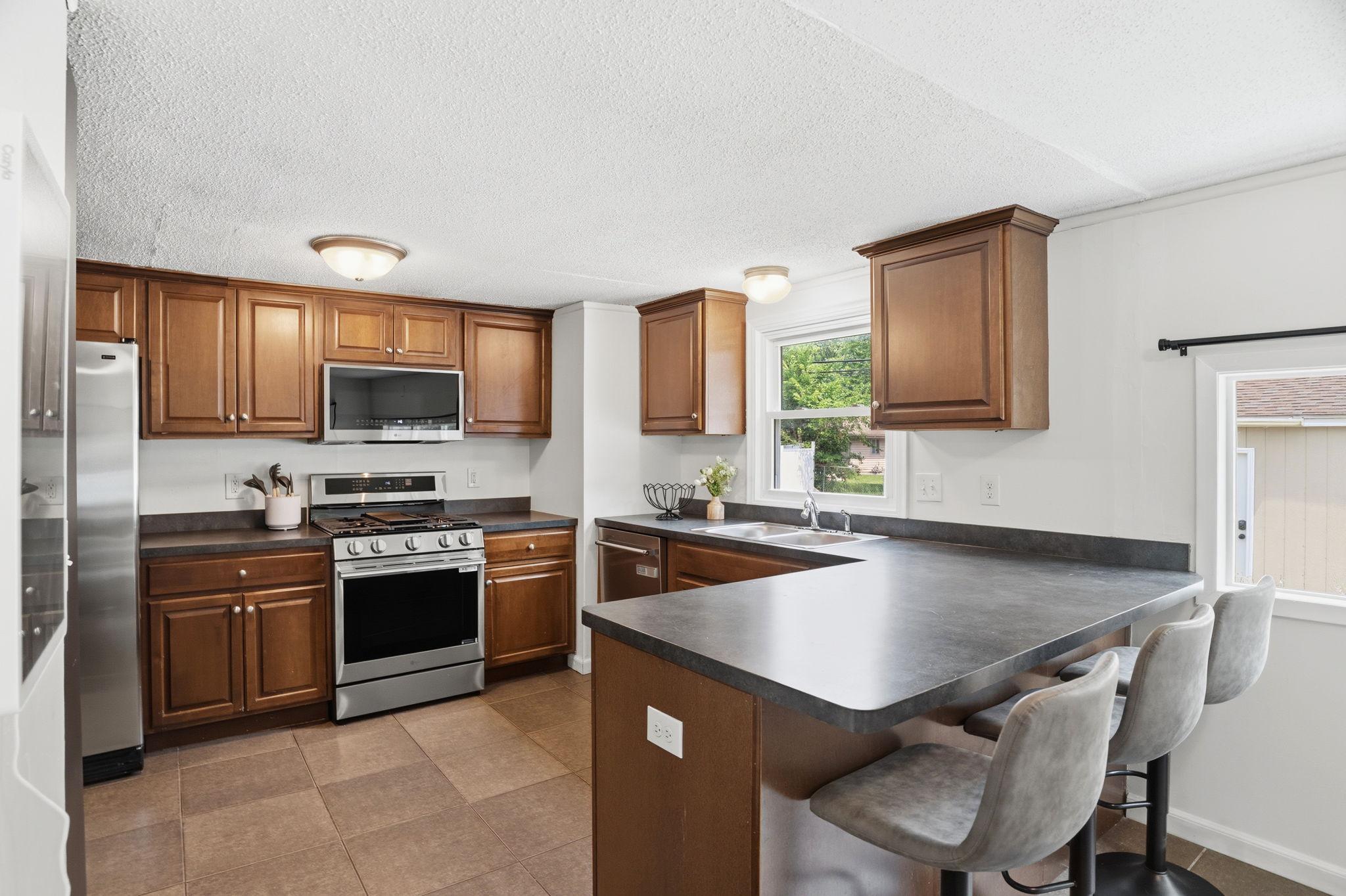 View of Residential at 8841 Nicollet Avenue, Bloomington MN 55420, Bloomington (4 of 24) - Mike Wilen | Minnesota Team Real Estate
