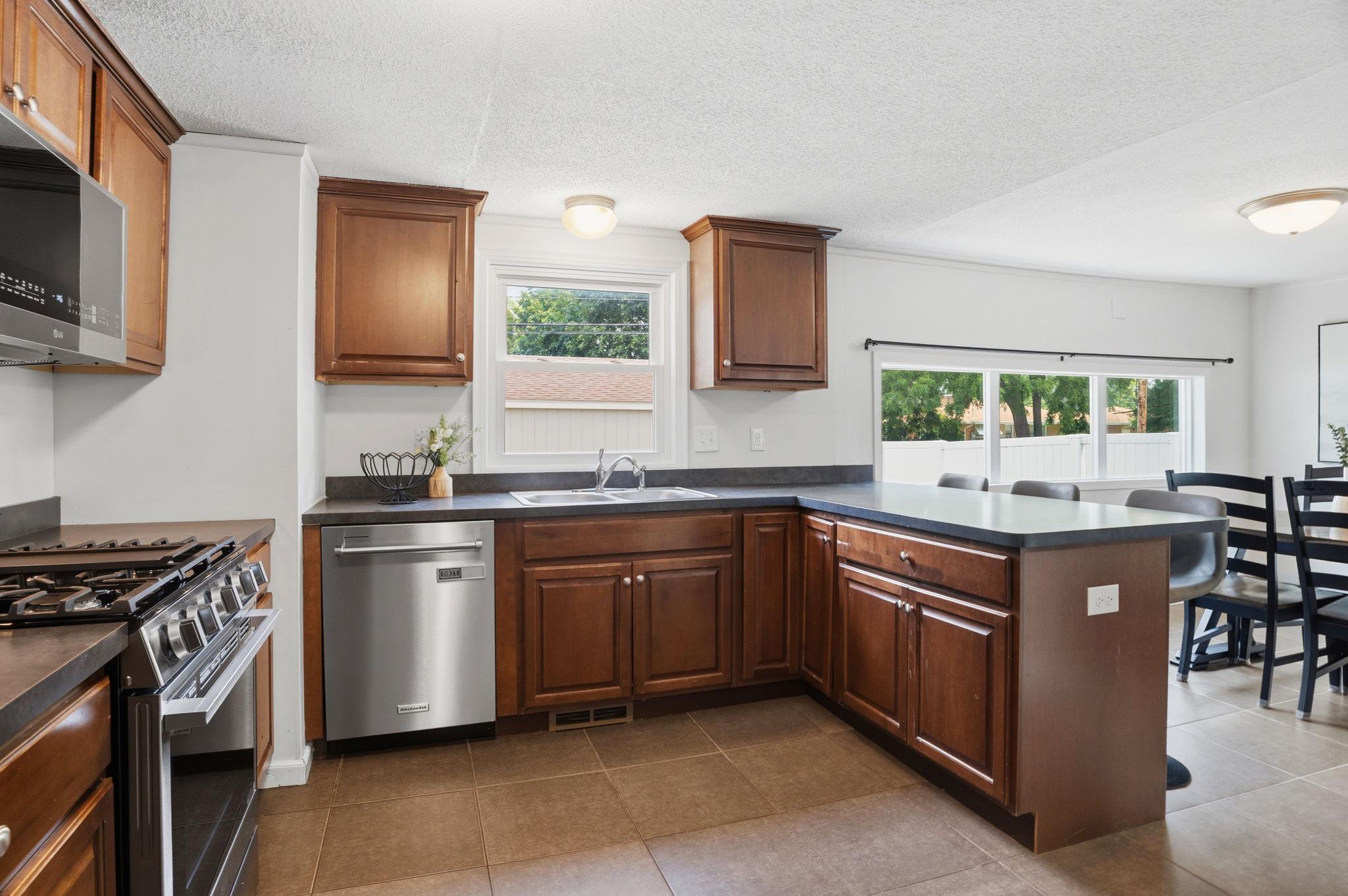 View of Residential at 8841 Nicollet Avenue, Bloomington MN 55420, Bloomington (5 of 24) - Mike Wilen | Minnesota Team Real Estate