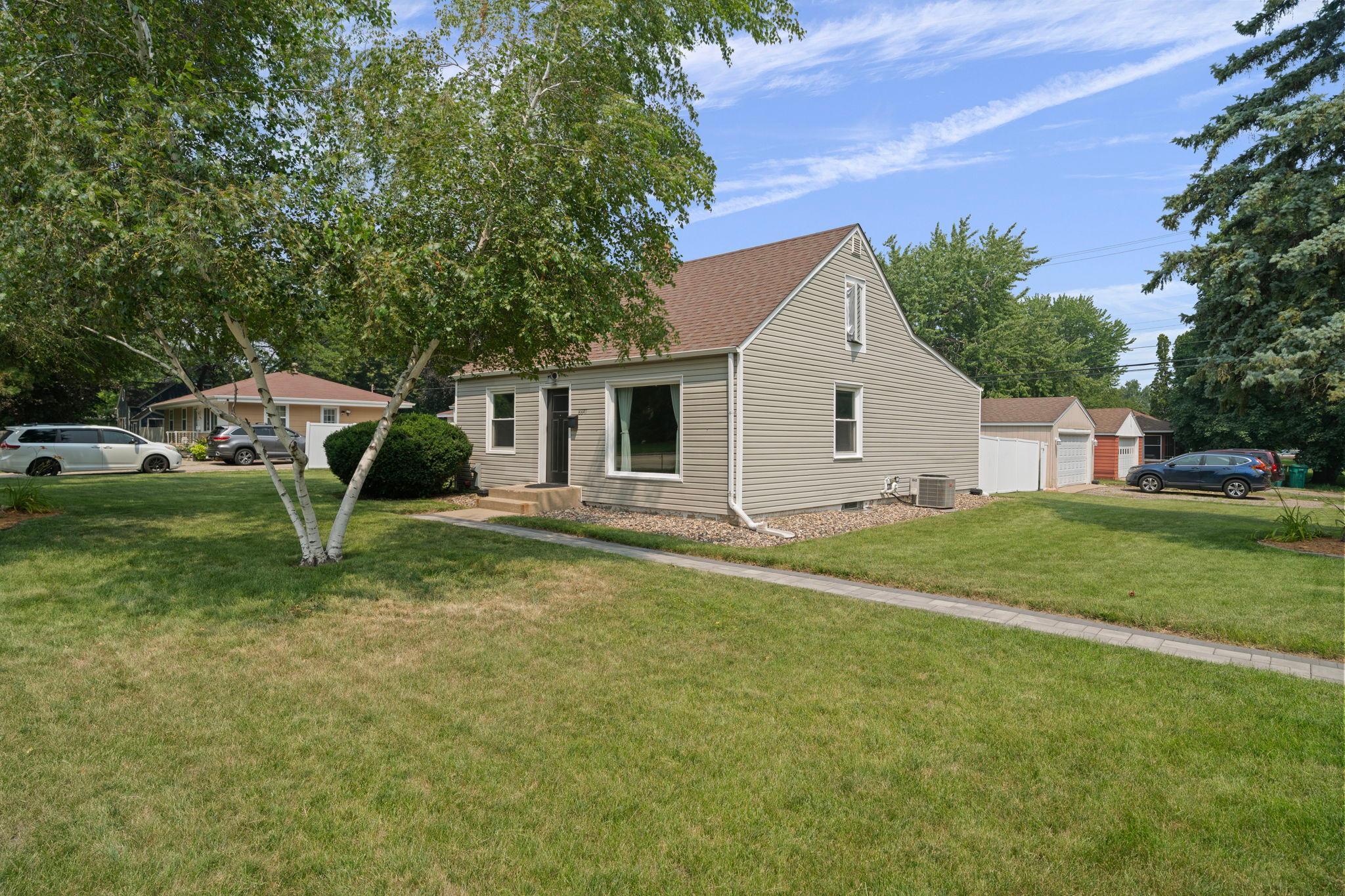 View of Residential at 8841 Nicollet Avenue, Bloomington MN 55420, Bloomington (19 of 24) - Mike Wilen | Minnesota Team Real Estate