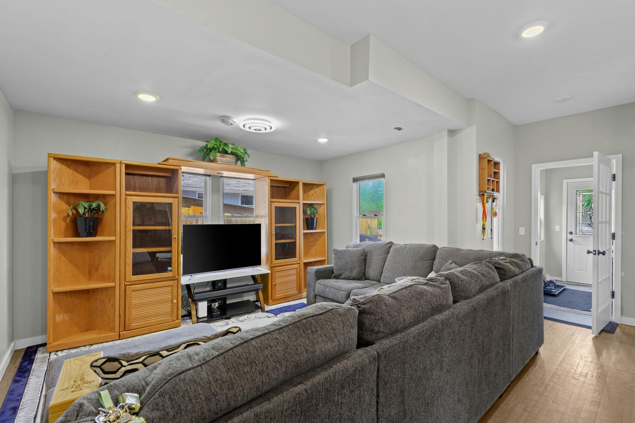 View of Residential at 4518 Monroe Street, Columbia Heights MN 55421, Columbia Heights (12 of 46) - Mike Wilen | Minnesota Team Real Estate