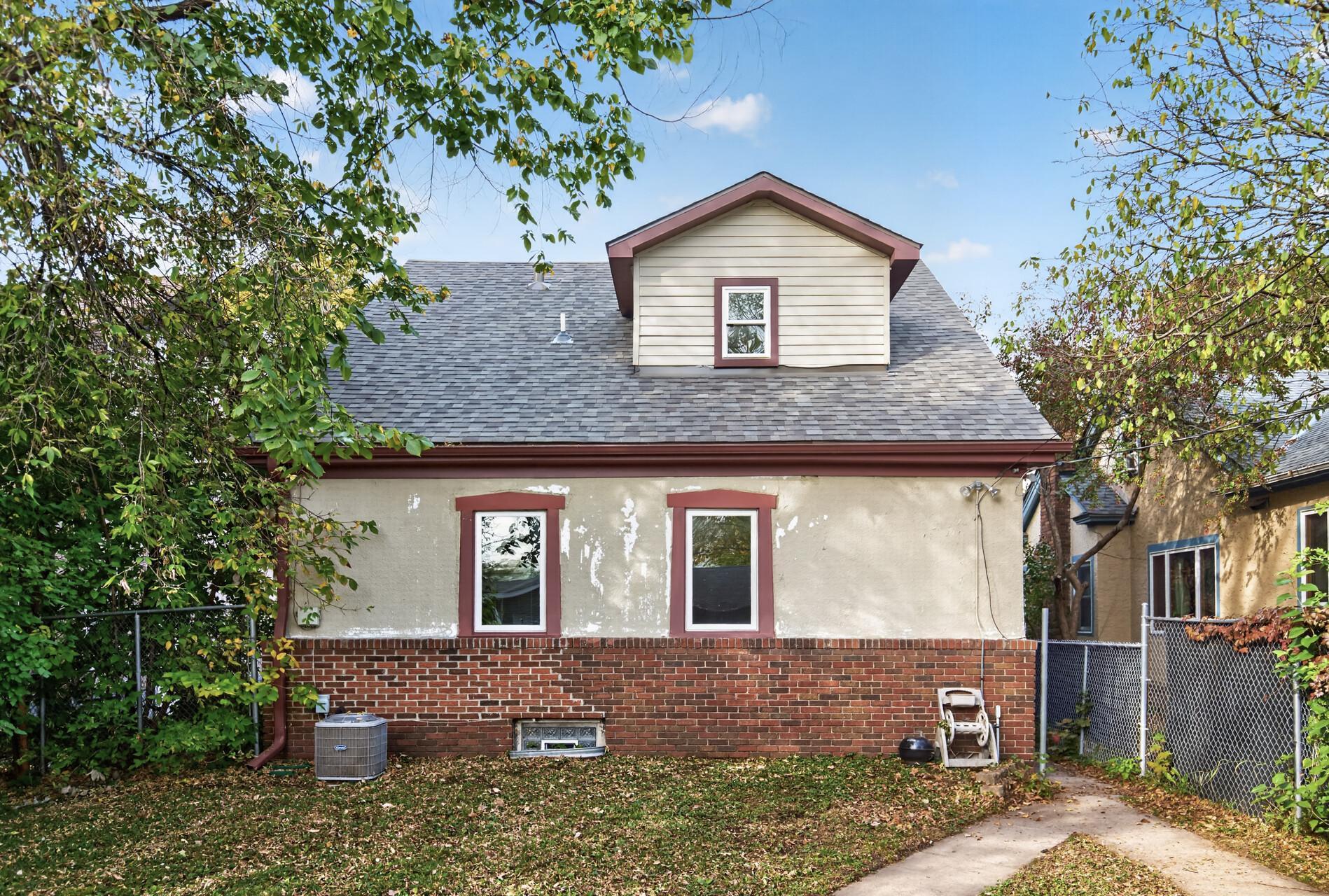View of Residential at 1422 Queen Avenue, Minneapolis MN 55411, Minneapolis (30 of 35) - Mike Wilen | Minnesota Team Real Estate