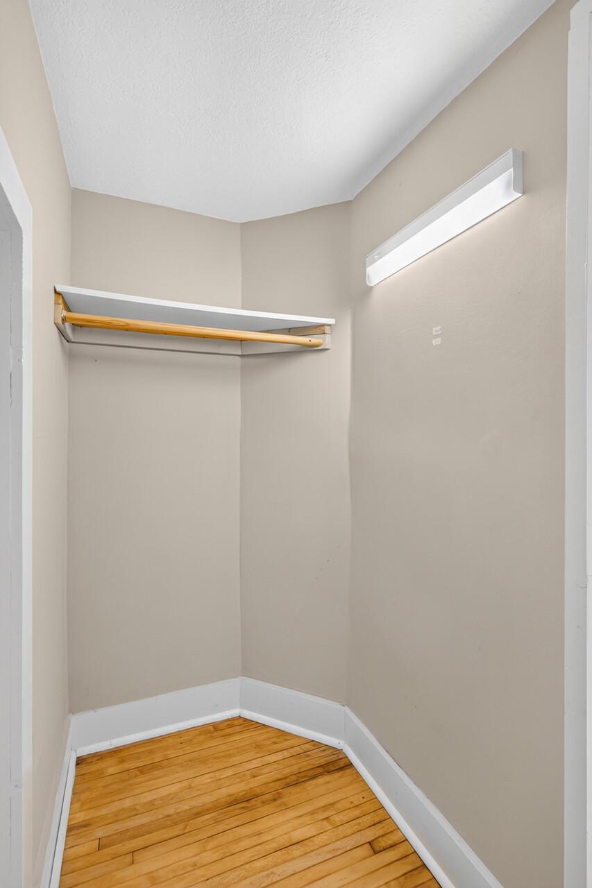 View of Residential at 1422 Queen Avenue, Minneapolis MN 55411, Minneapolis (21 of 35) - Mike Wilen | Minnesota Team Real Estate
