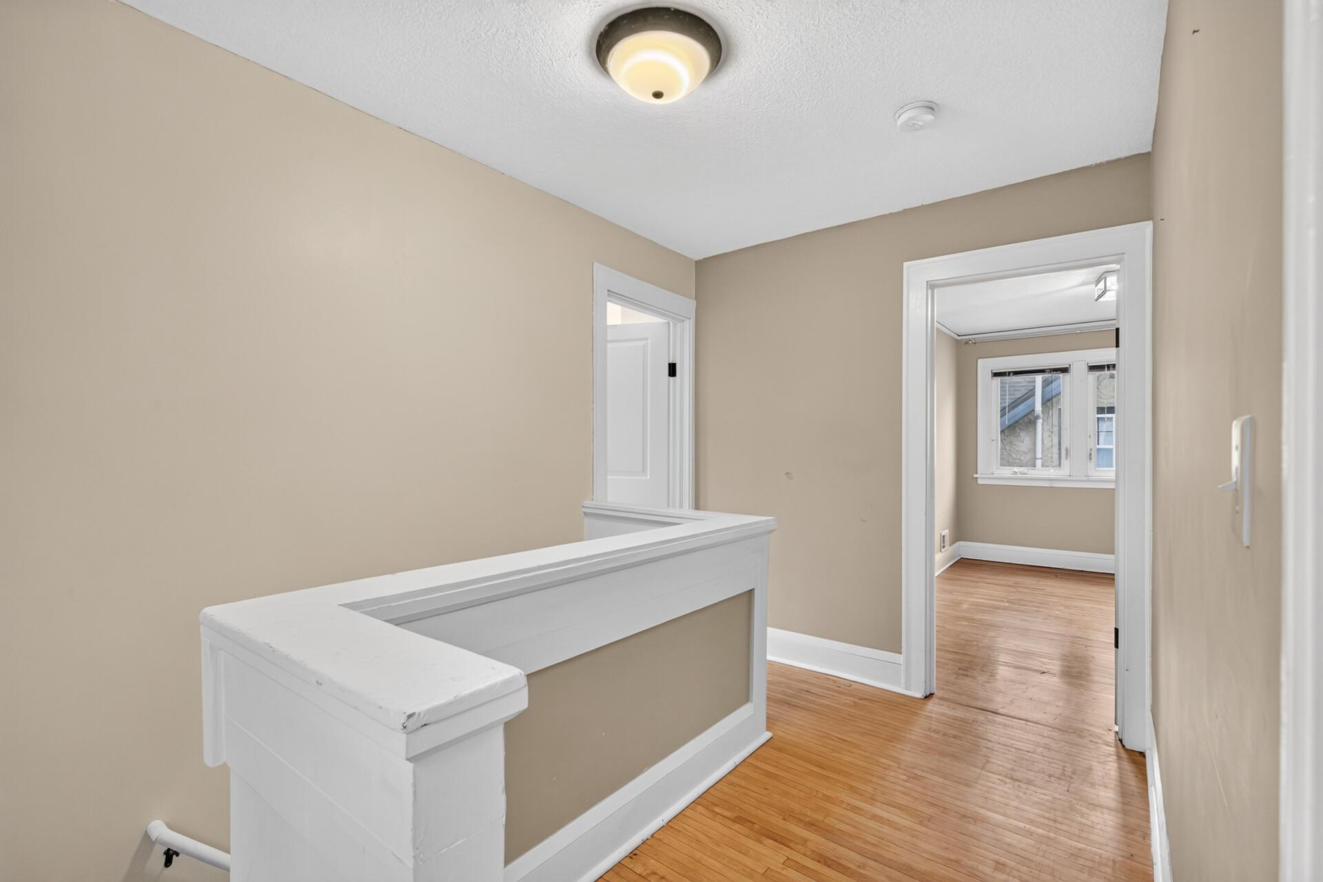 View of Residential at 1422 Queen Avenue, Minneapolis MN 55411, Minneapolis (12 of 35) - Mike Wilen | Minnesota Team Real Estate