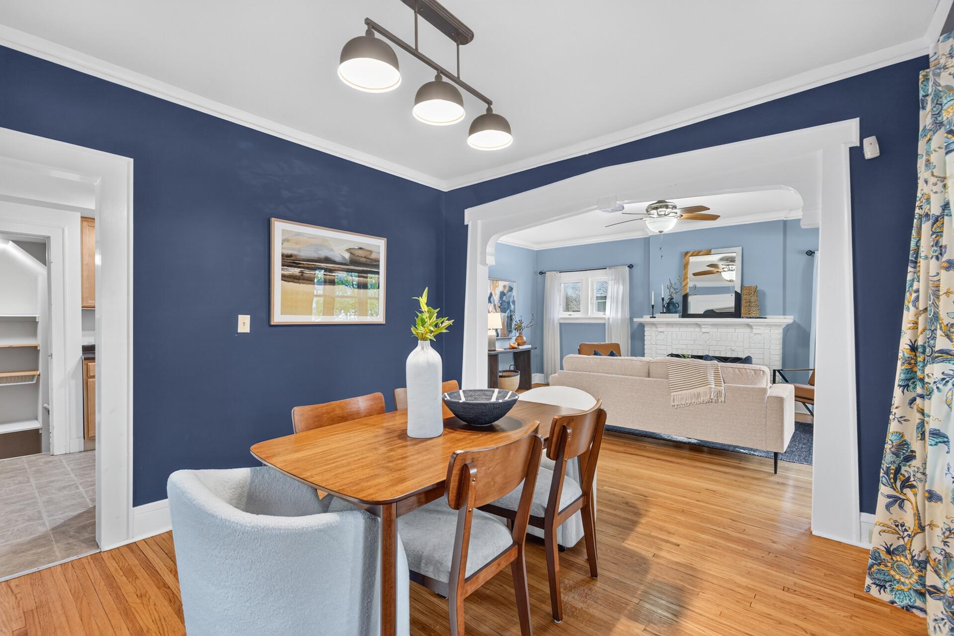 View of Residential at 1422 Queen Avenue, Minneapolis MN 55411, Minneapolis (8 of 35) - Mike Wilen | Minnesota Team Real Estate