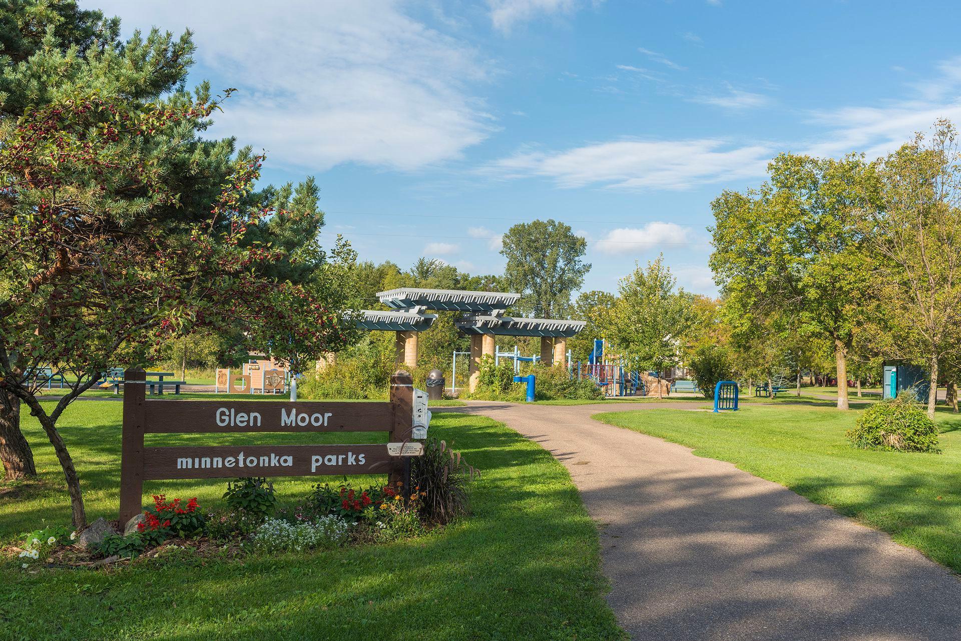 View of Residential at 15517 Excelsior Boulevard, Minnetonka MN 55345, Minnetonka (45 of 52) - Mike Wilen | Minnesota Team Real Estate