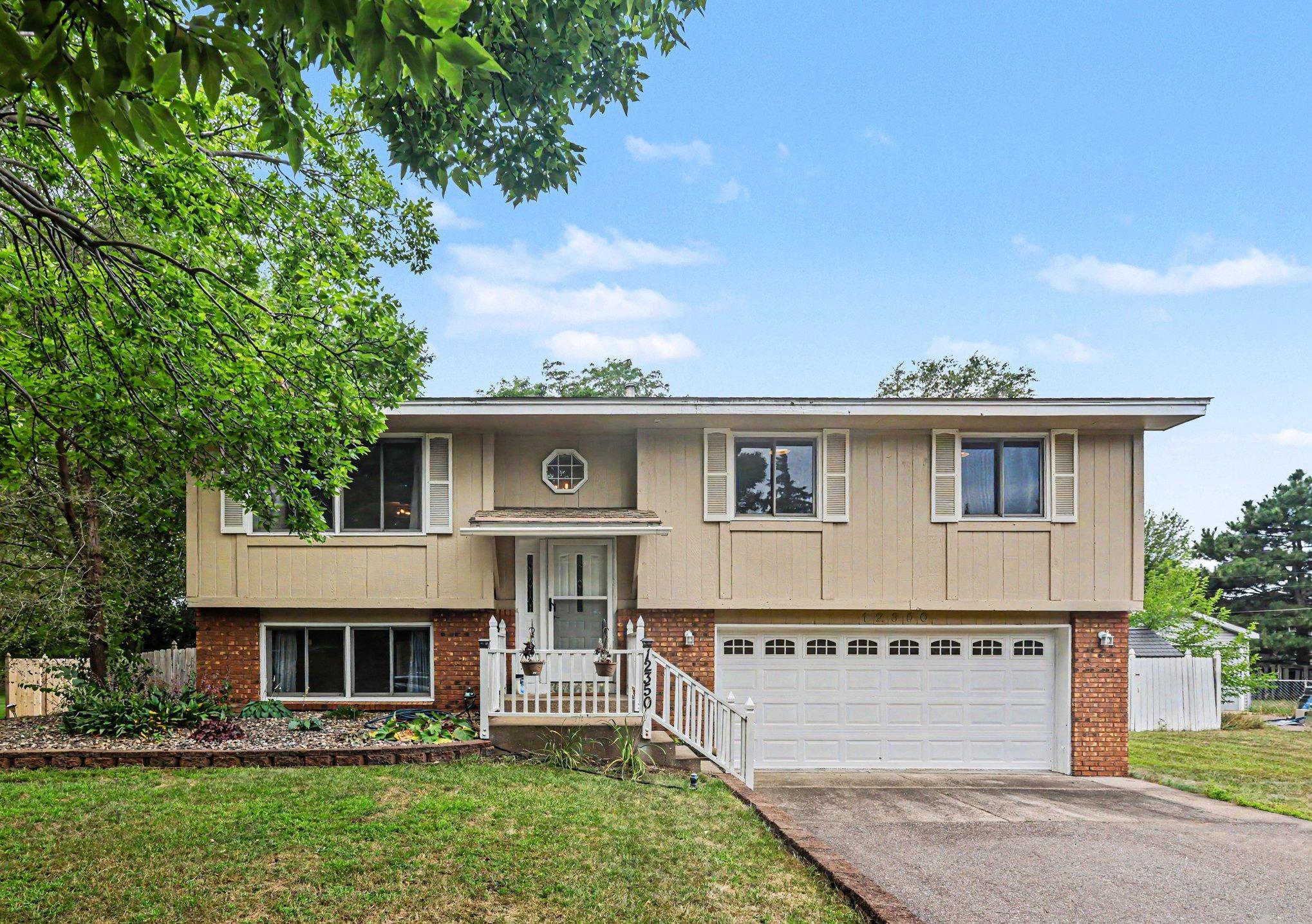 View of Residential at 12350 Gladiola Street, Coon Rapids MN 55433, Coon Rapids (27 of 30) - Mike Wilen | Minnesota Team Real Estate