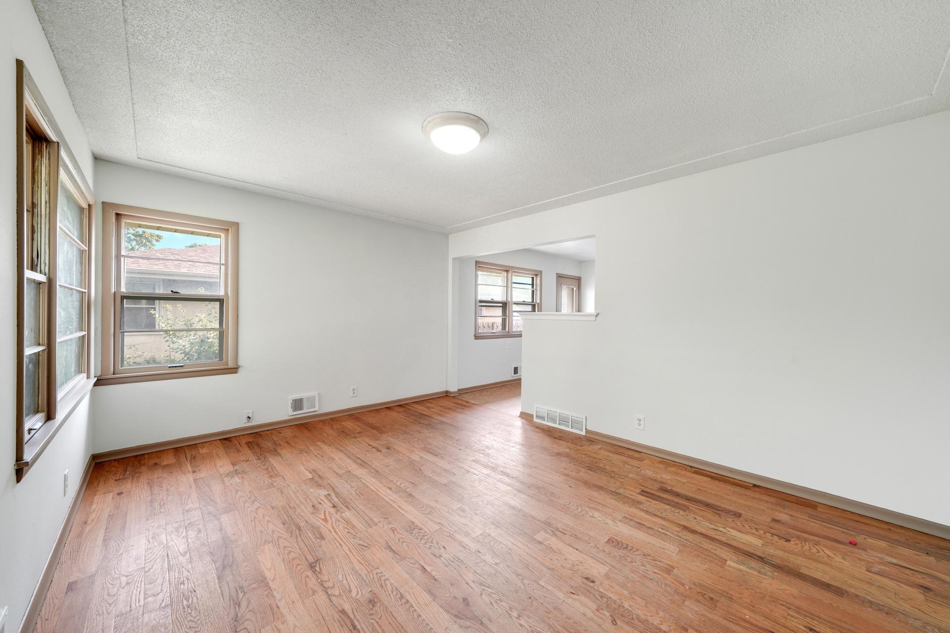 View of Residential Income at 3822 3rd Street, Columbia Heights MN 55421, Columbia Heights (12 of 32) - Mike Wilen | Minnesota Team Real Estate