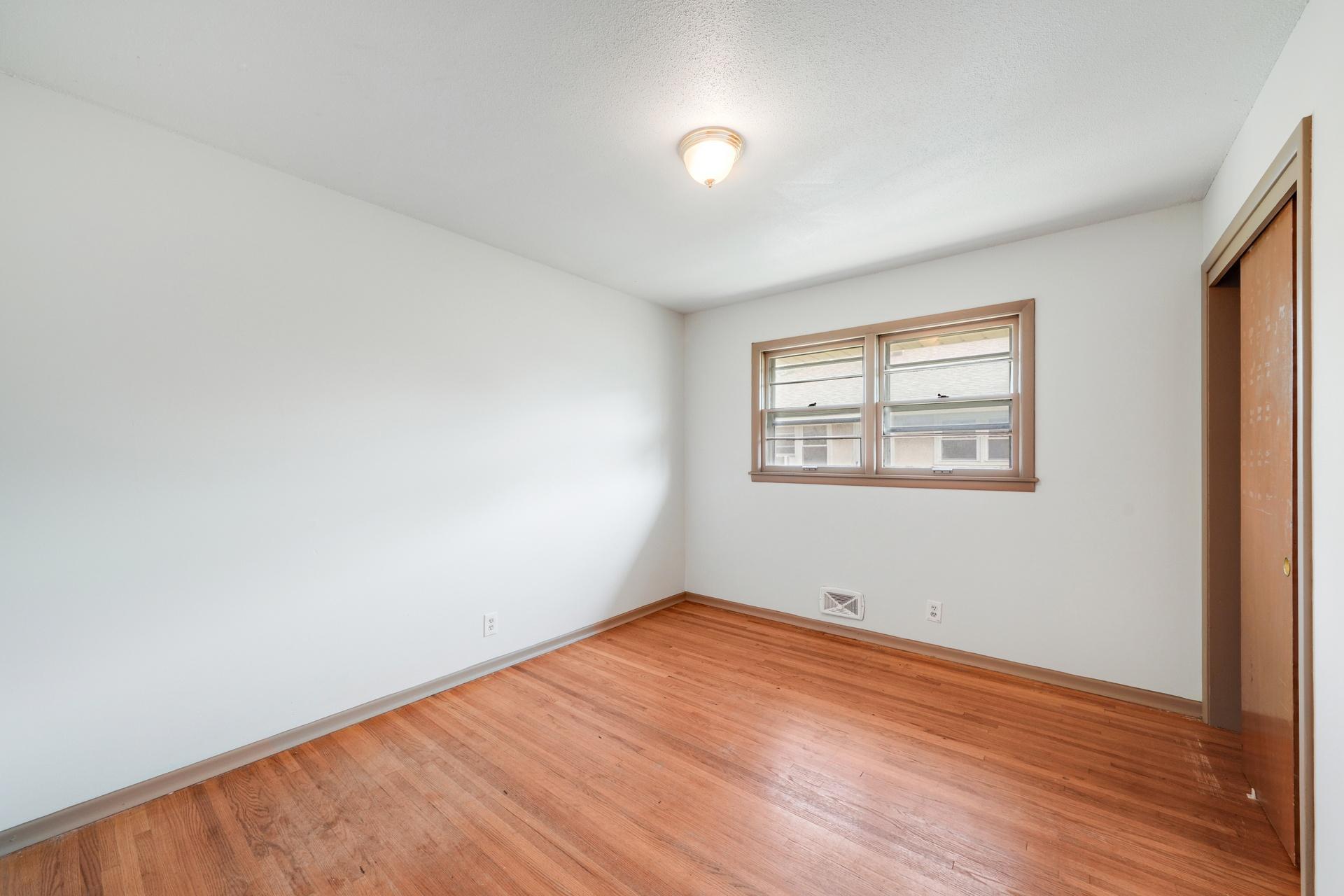 View of Residential Income at 3822 3rd Street, Columbia Heights MN 55421, Columbia Heights (9 of 32) - Mike Wilen | Minnesota Team Real Estate