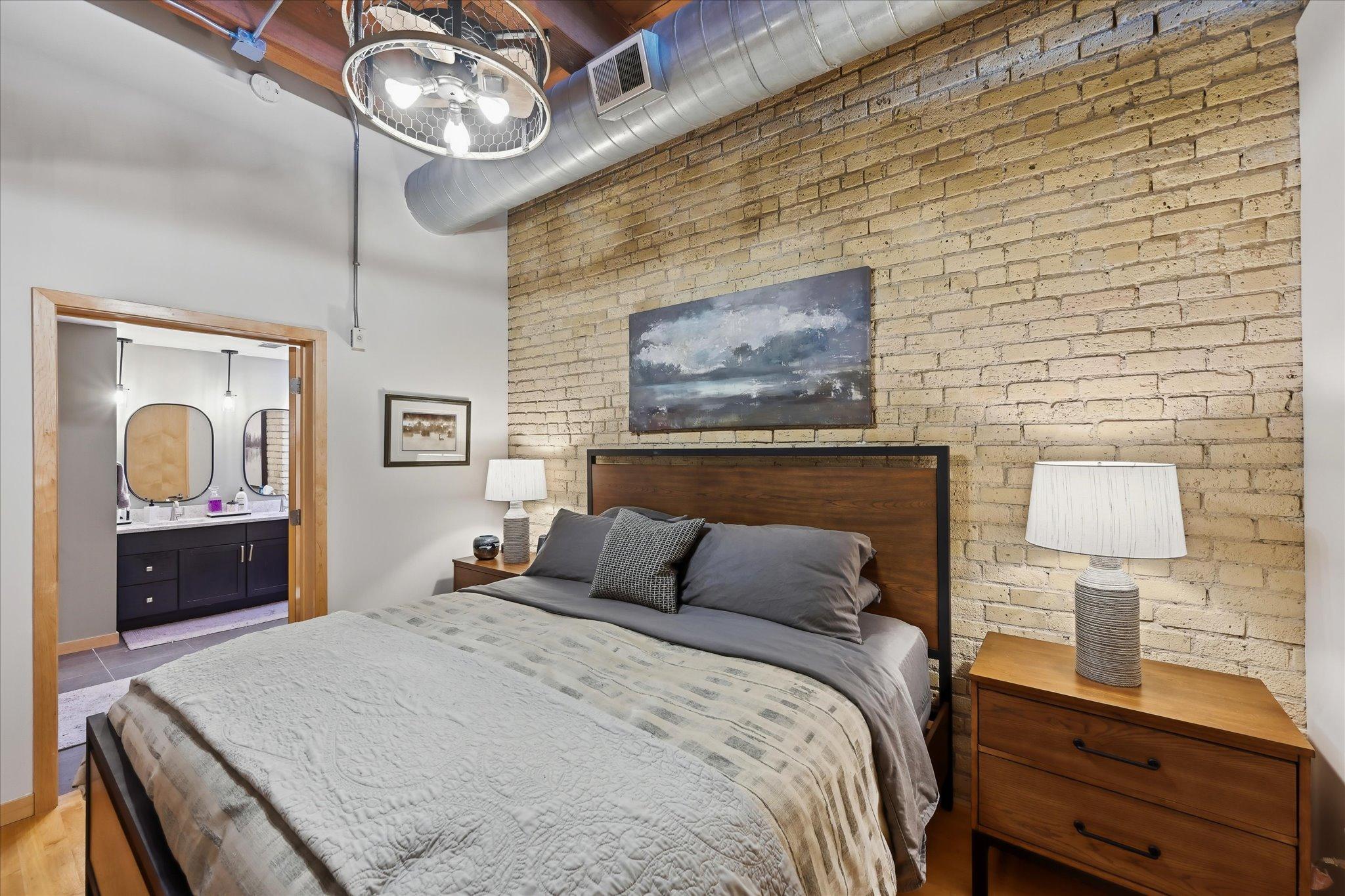 View of Residential at 607 Washington Avenue #202, Minneapolis MN 55415, Minneapolis (16 of 29) - Mike Wilen | Minnesota Team Real Estate