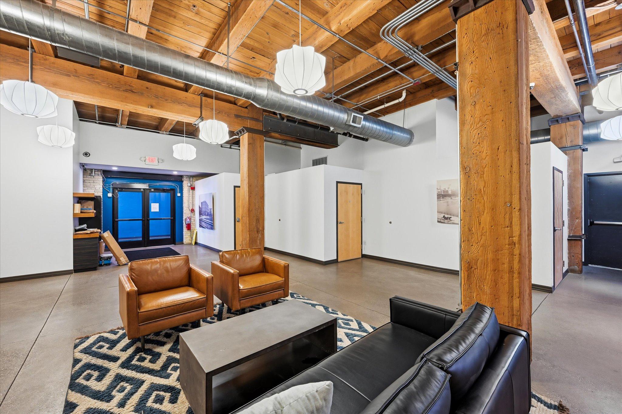 View of Residential at 607 Washington Avenue #202, Minneapolis MN 55415, Minneapolis (28 of 29) - Mike Wilen | Minnesota Team Real Estate