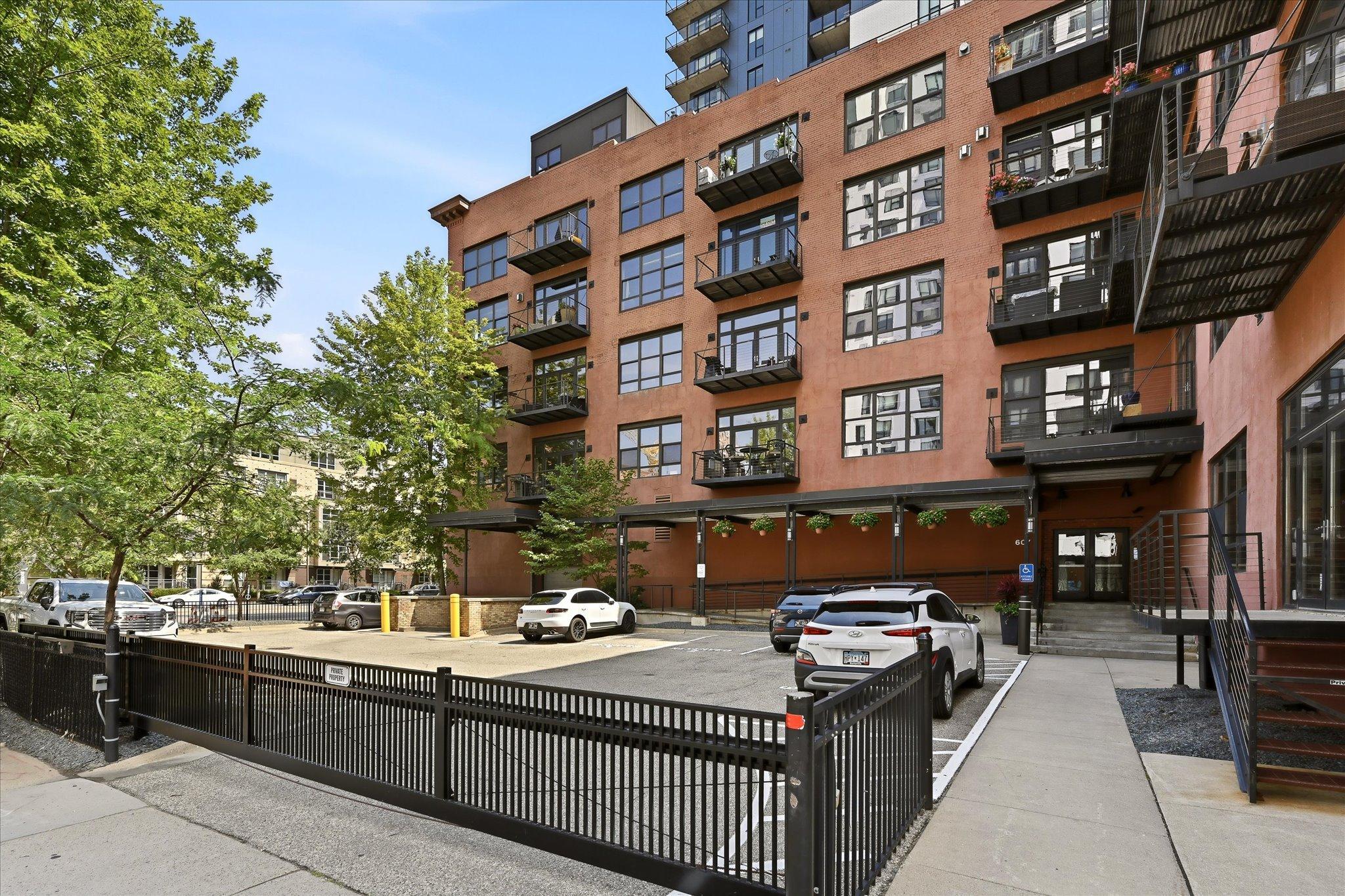 View of Residential at 607 Washington Avenue #202, Minneapolis MN 55415, Minneapolis (23 of 29) - Mike Wilen | Minnesota Team Real Estate