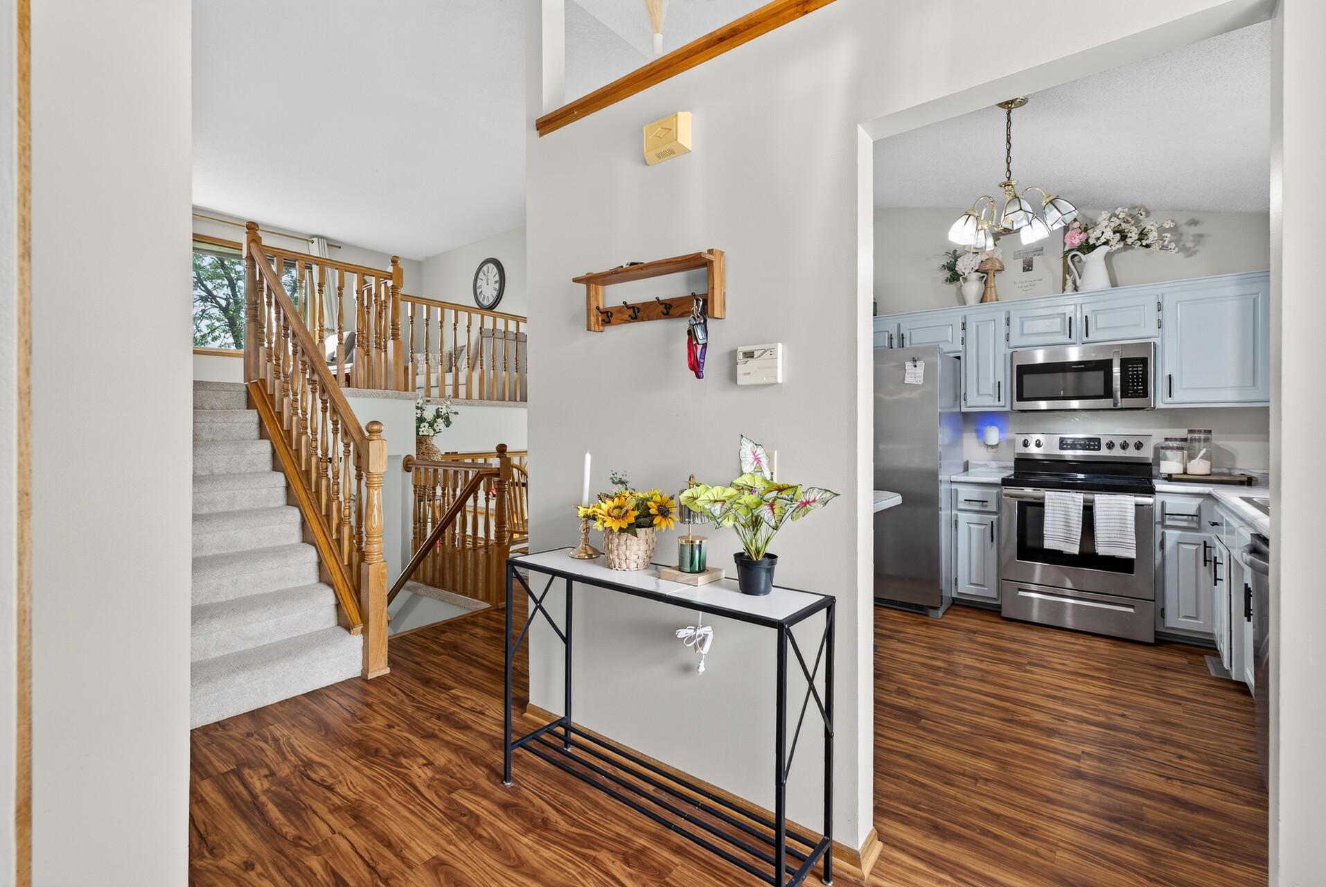 View of Residential at 7101 Setzler Parkway, Brooklyn Park MN 55445, Brooklyn Park (4 of 31) - Mike Wilen | Minnesota Team Real Estate