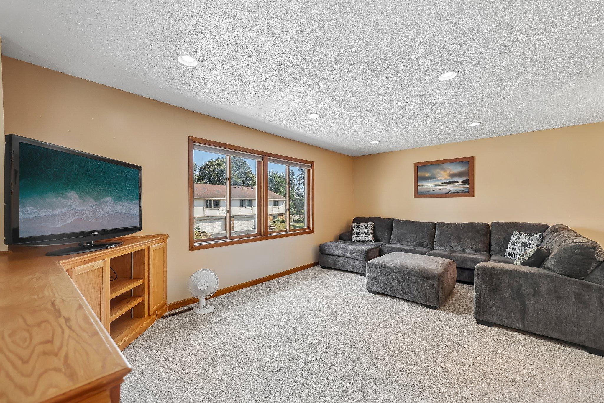 View of Residential at 784 125th Lane, Blaine MN 55434, Blaine (5 of 27) - Mike Wilen | Minnesota Team Real Estate