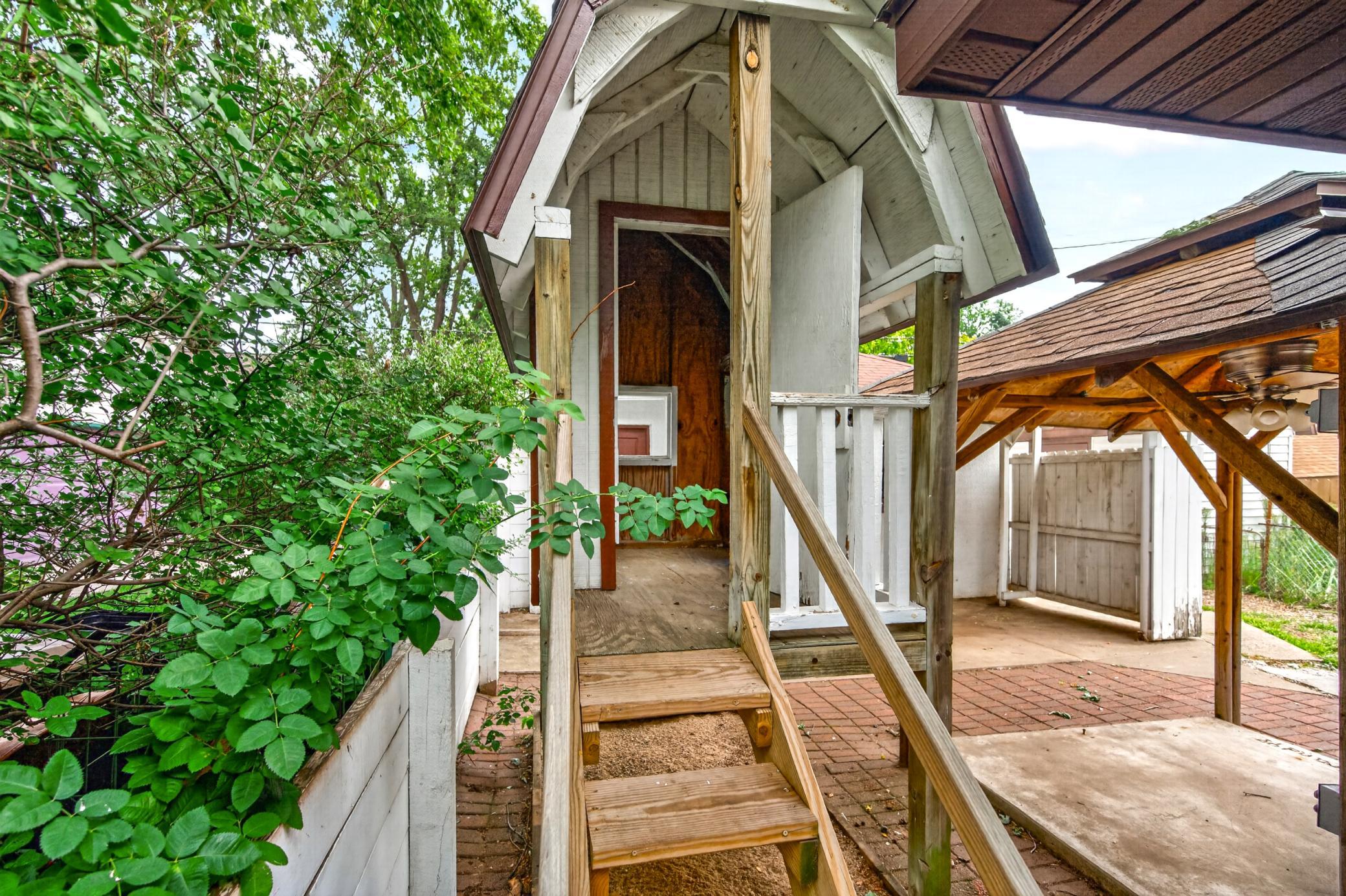 View of Residential at 4037 Grand Avenue, Minneapolis MN 55409, Minneapolis (29 of 51) - Mike Wilen | Minnesota Team Real Estate