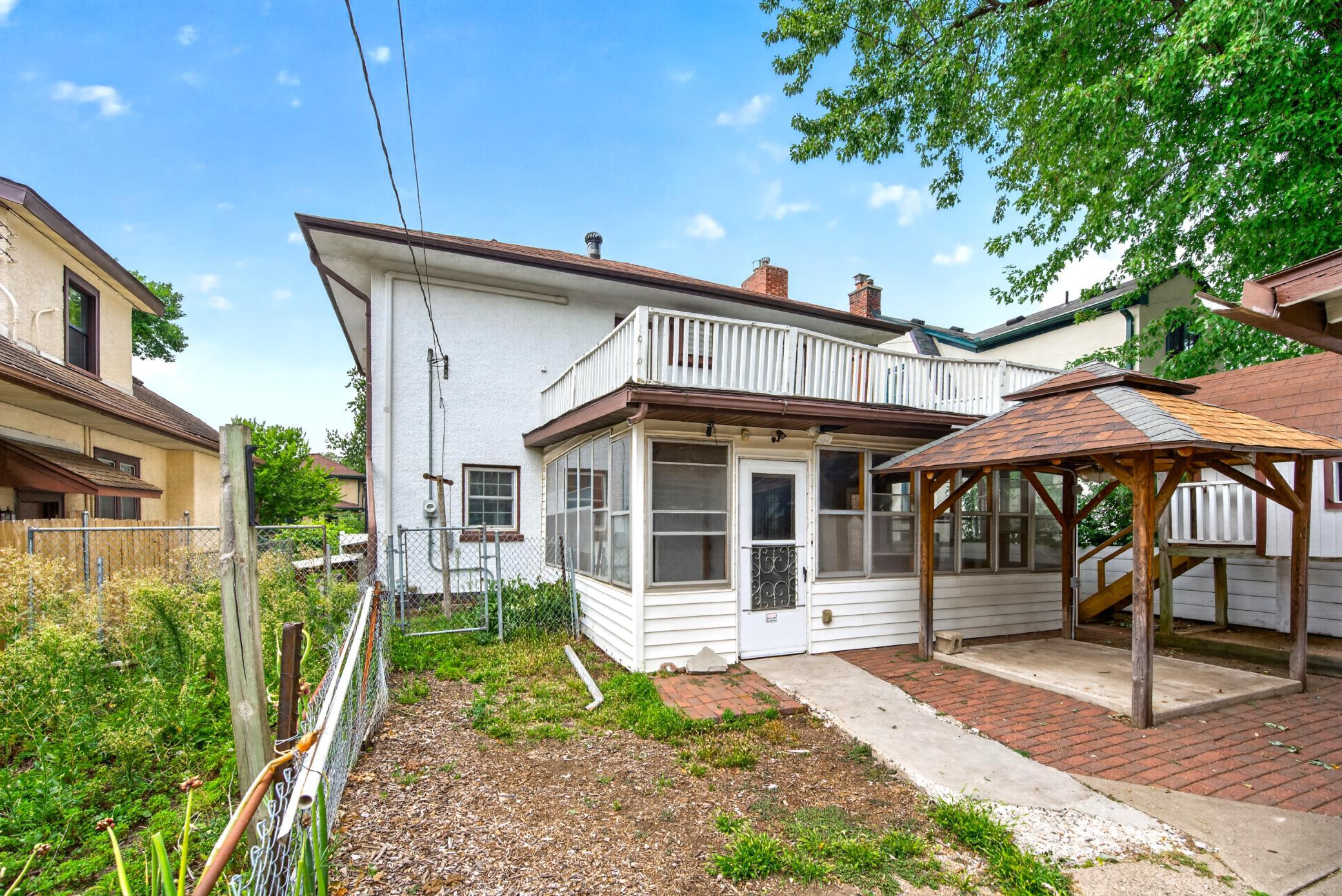 View of Residential at 4037 Grand Avenue, Minneapolis MN 55409, Minneapolis (27 of 51) - Mike Wilen | Minnesota Team Real Estate