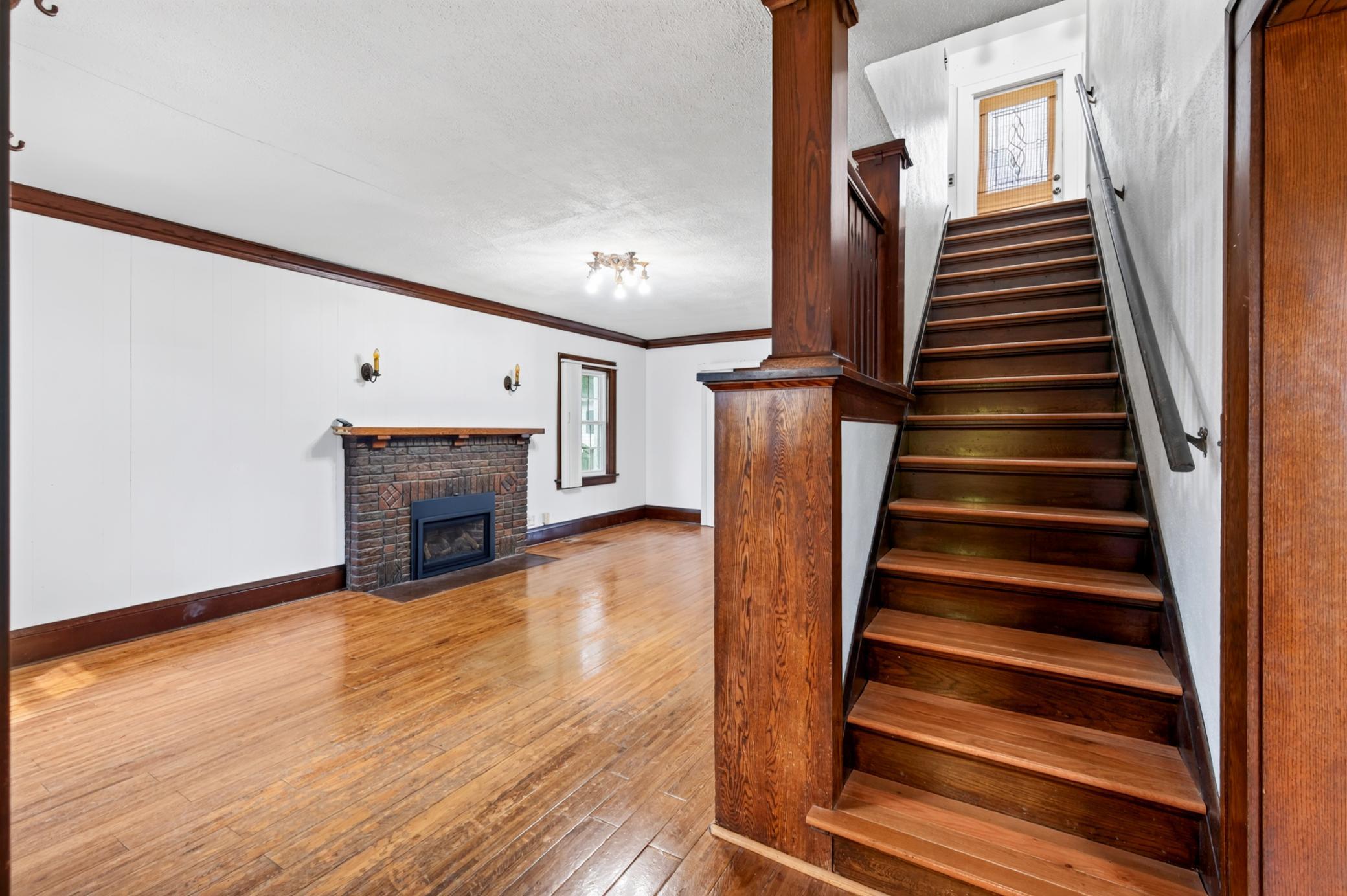 View of Residential at 4037 Grand Avenue, Minneapolis MN 55409, Minneapolis (17 of 51) - Mike Wilen | Minnesota Team Real Estate