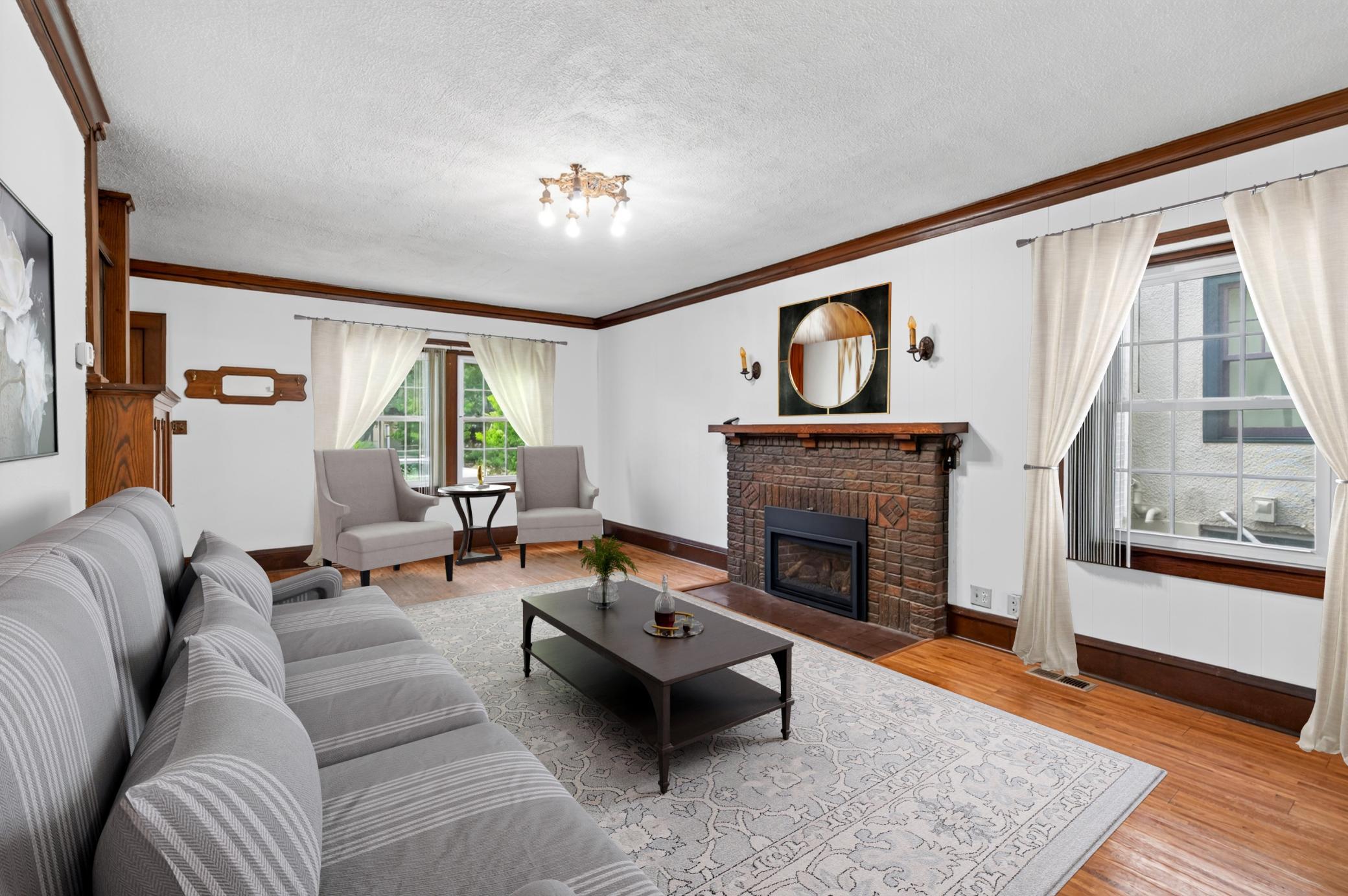 View of Residential at 4037 Grand Avenue, Minneapolis MN 55409, Minneapolis (4 of 51) - Mike Wilen | Minnesota Team Real Estate