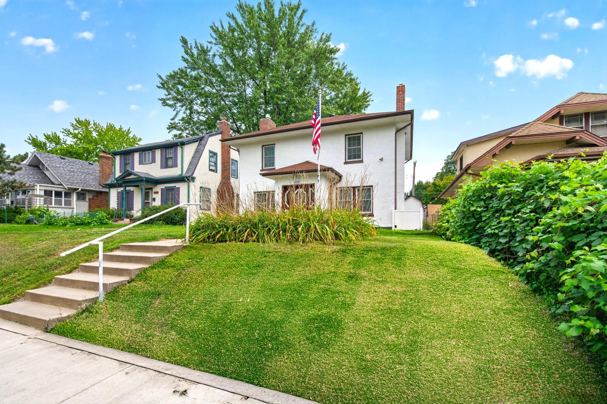 View of Residential at 4037 Grand Avenue, Minneapolis MN 55409, Minneapolis (33 of 51) - Mike Wilen | Minnesota Team Real Estate