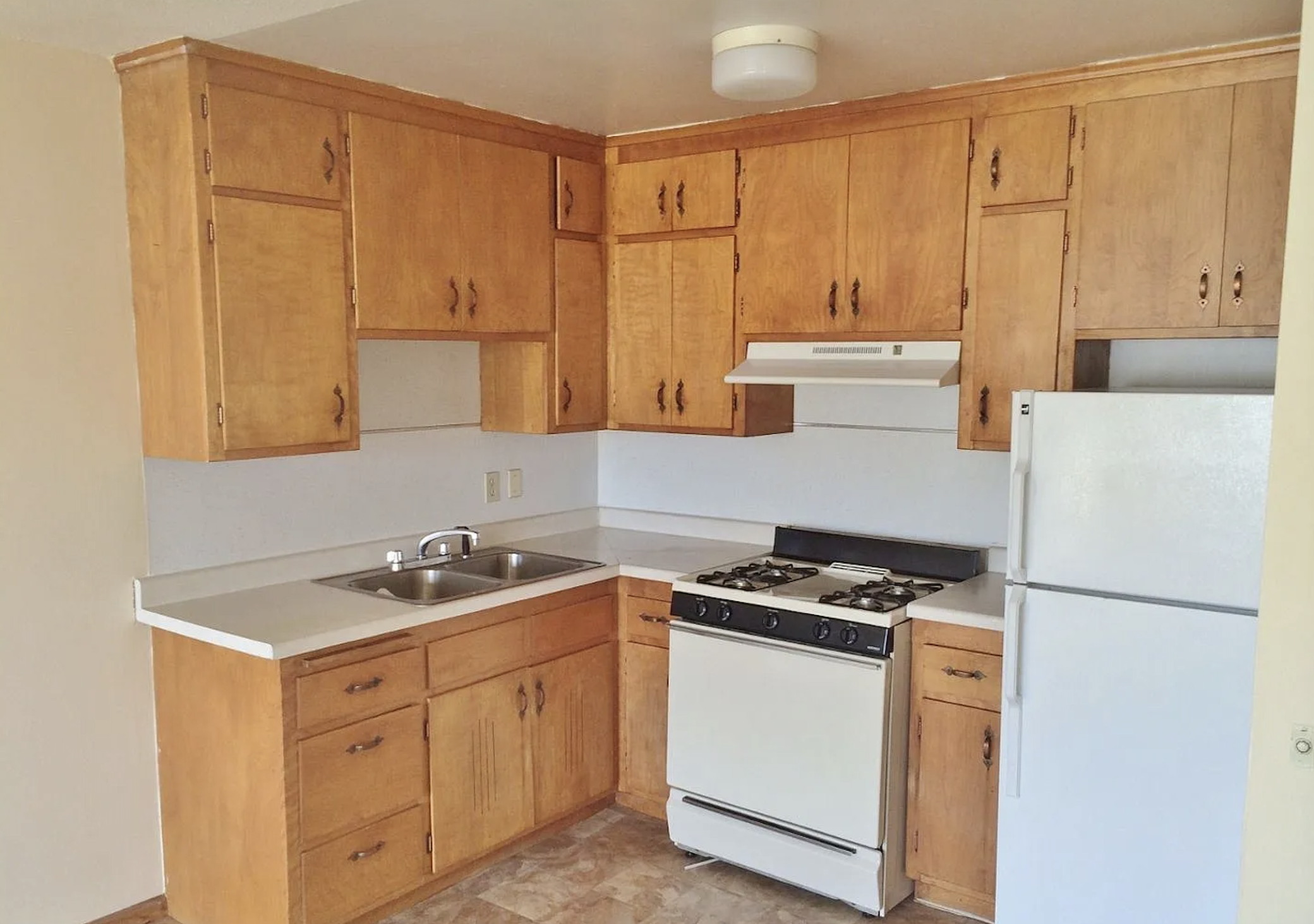 View of Commercial Sale at 3412 Bloomington Avenue, Minneapolis MN 55407, Minneapolis (14 of 23) - Mike Wilen | Minnesota Team Real Estate