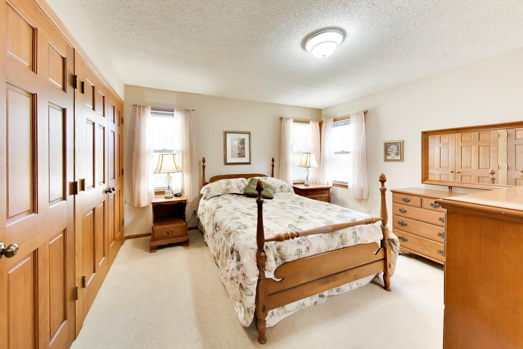 View of Residential at 3109 35th Avenue, Minneapolis MN 55406, Minneapolis (10 of 29) - Mike Wilen | Minnesota Team Real Estate