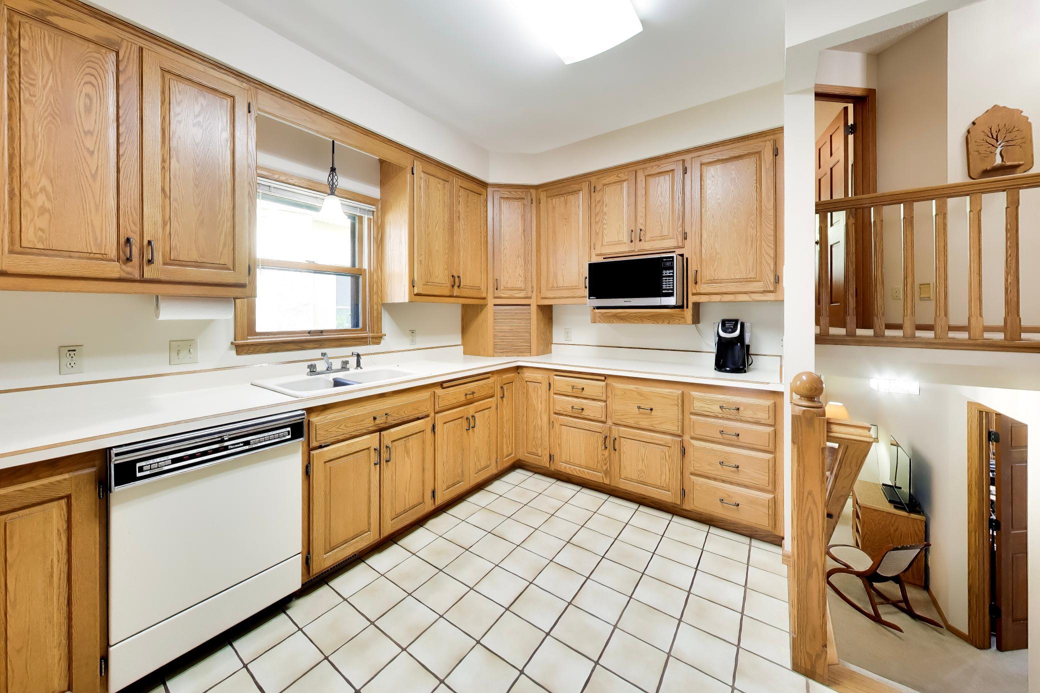 View of Residential at 3109 35th Avenue, Minneapolis MN 55406, Minneapolis (7 of 29) - Mike Wilen | Minnesota Team Real Estate