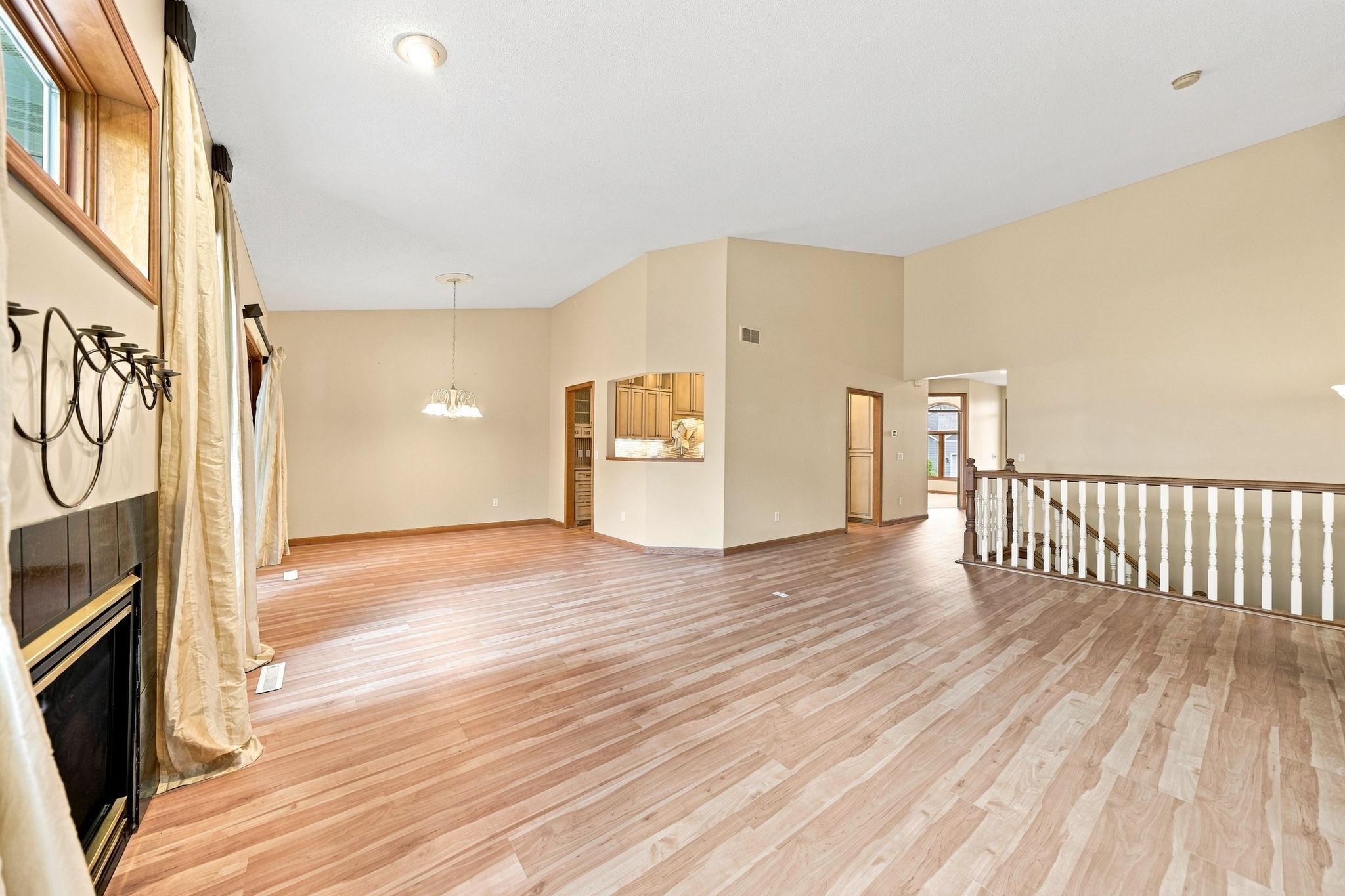 View of Residential at 833 Southcross Drive, Burnsville MN 55306, Burnsville (7 of 28) - Mike Wilen | Minnesota Team Real Estate