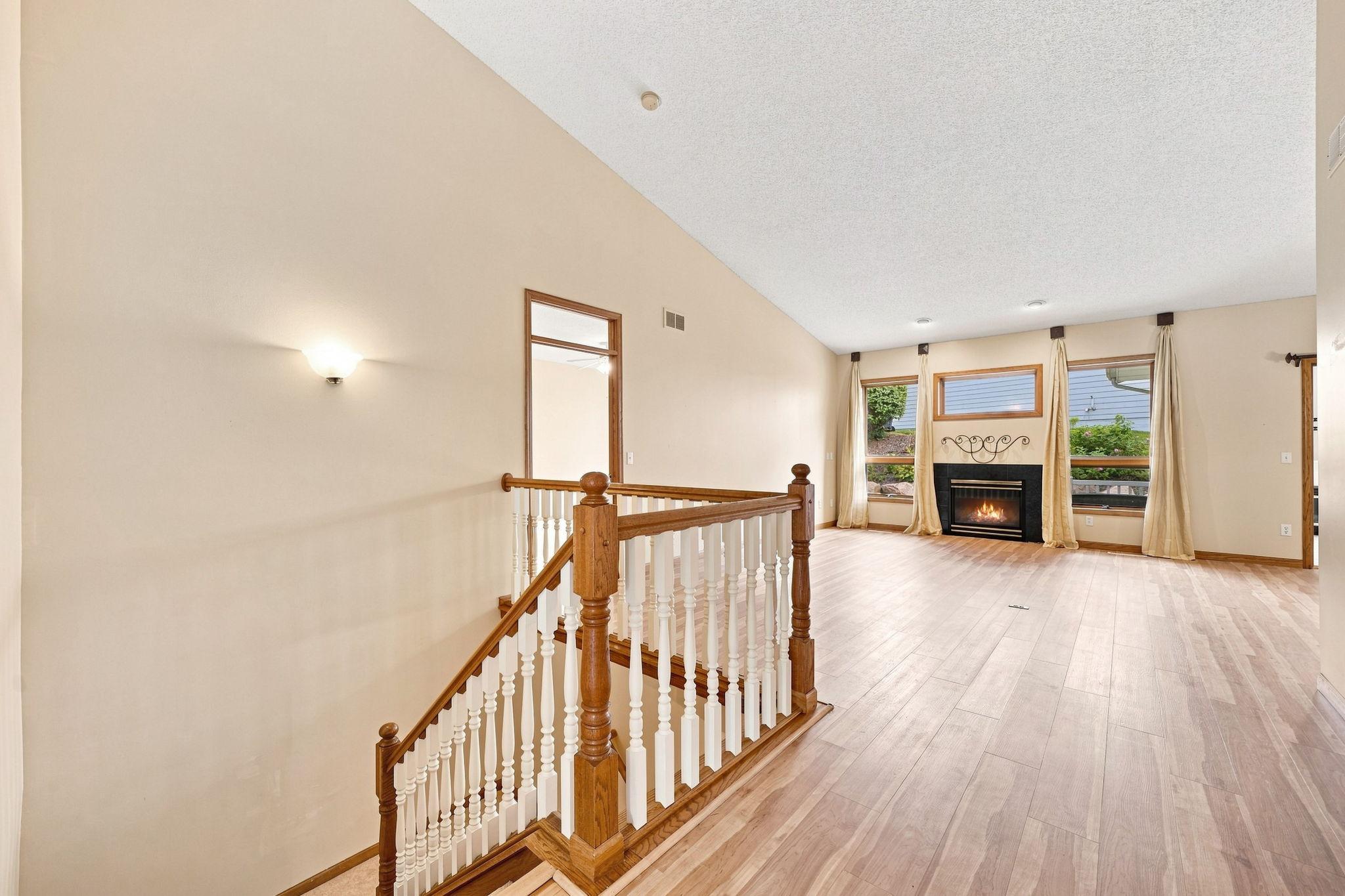 View of Residential at 833 Southcross Drive, Burnsville MN 55306, Burnsville (3 of 28) - Mike Wilen | Minnesota Team Real Estate