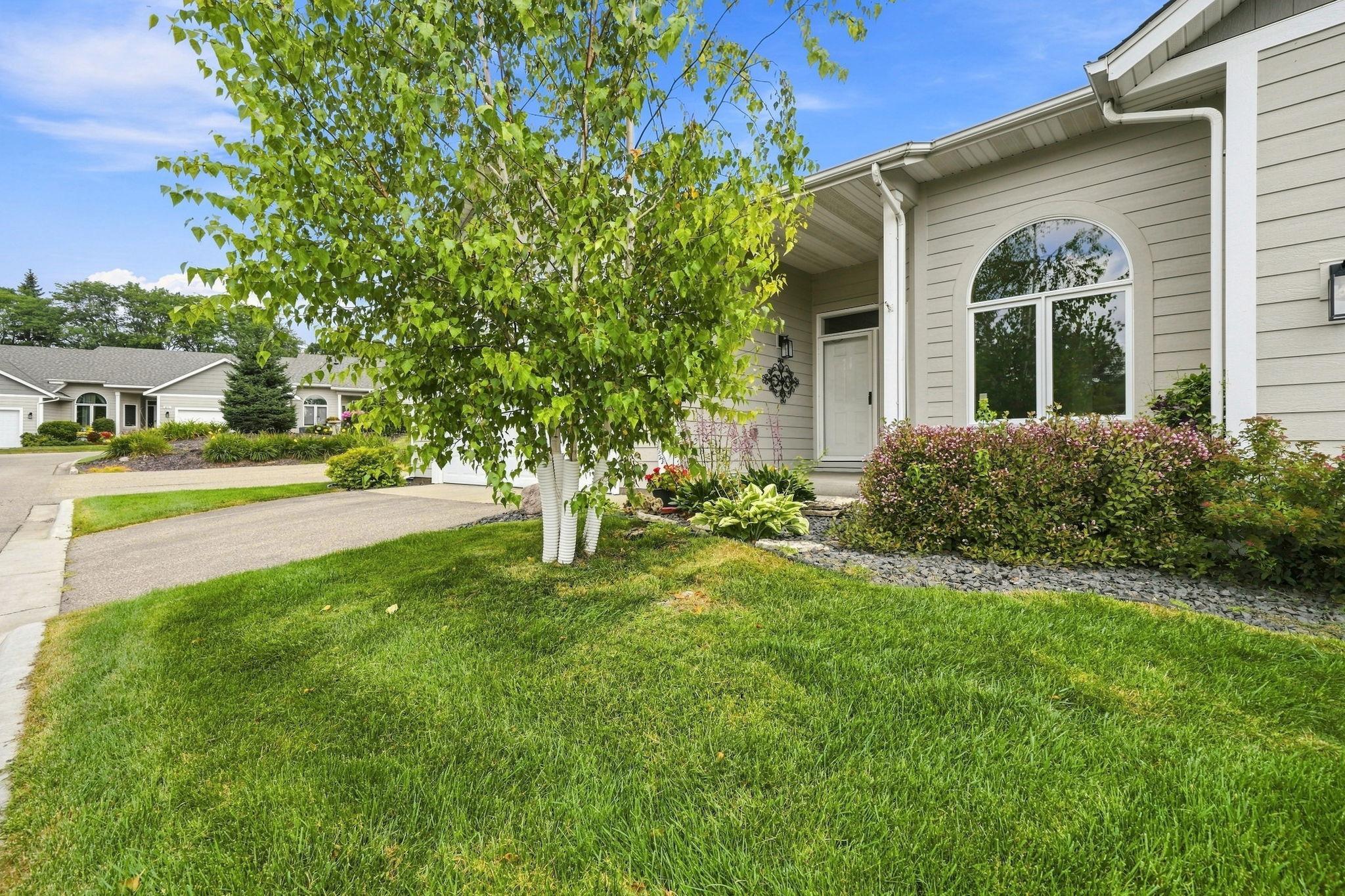 View of Residential at 833 Southcross Drive, Burnsville MN 55306, Burnsville (2 of 28) - Mike Wilen | Minnesota Team Real Estate