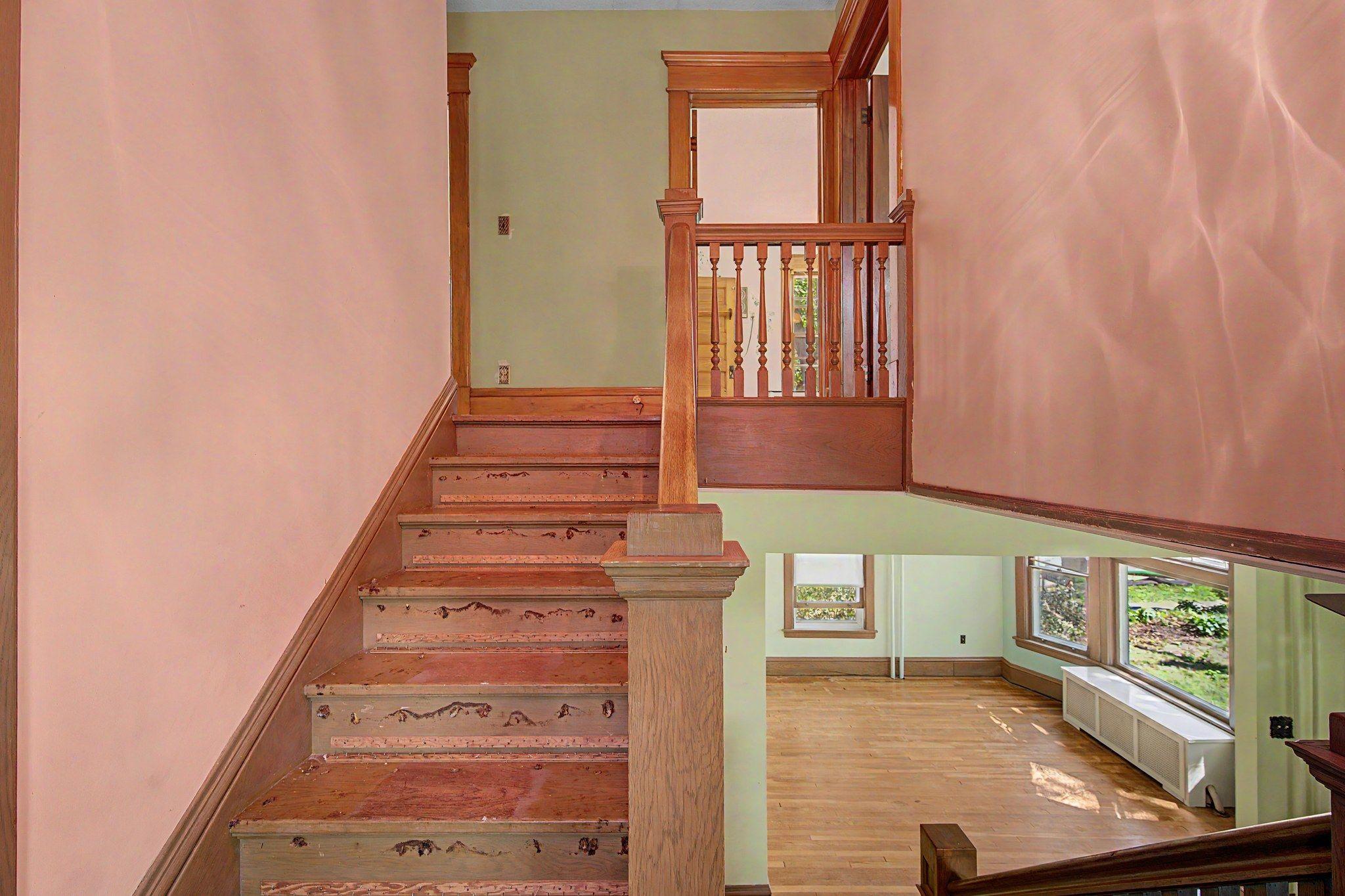 View of Residential at 987 Earl Street, Saint Paul MN 55106, Saint Paul (13 of 22) - Mike Wilen | Minnesota Team Real Estate