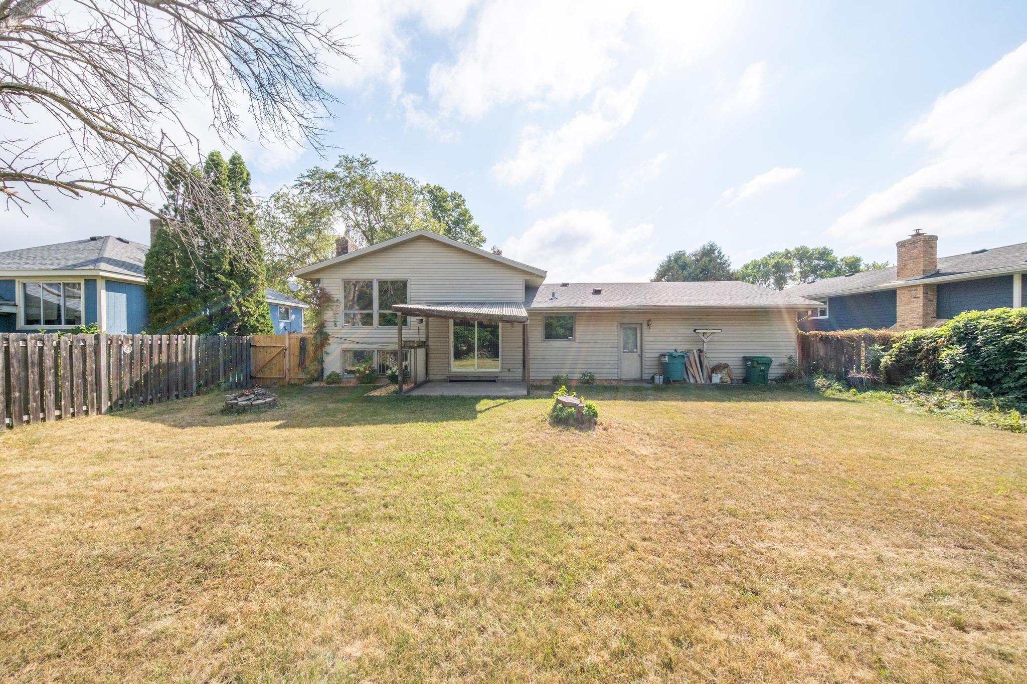 View of Residential at 7857 Idaho Avenue, Brooklyn Park MN 55445, Brooklyn Park (41 of 47) - Mike Wilen | Minnesota Team Real Estate