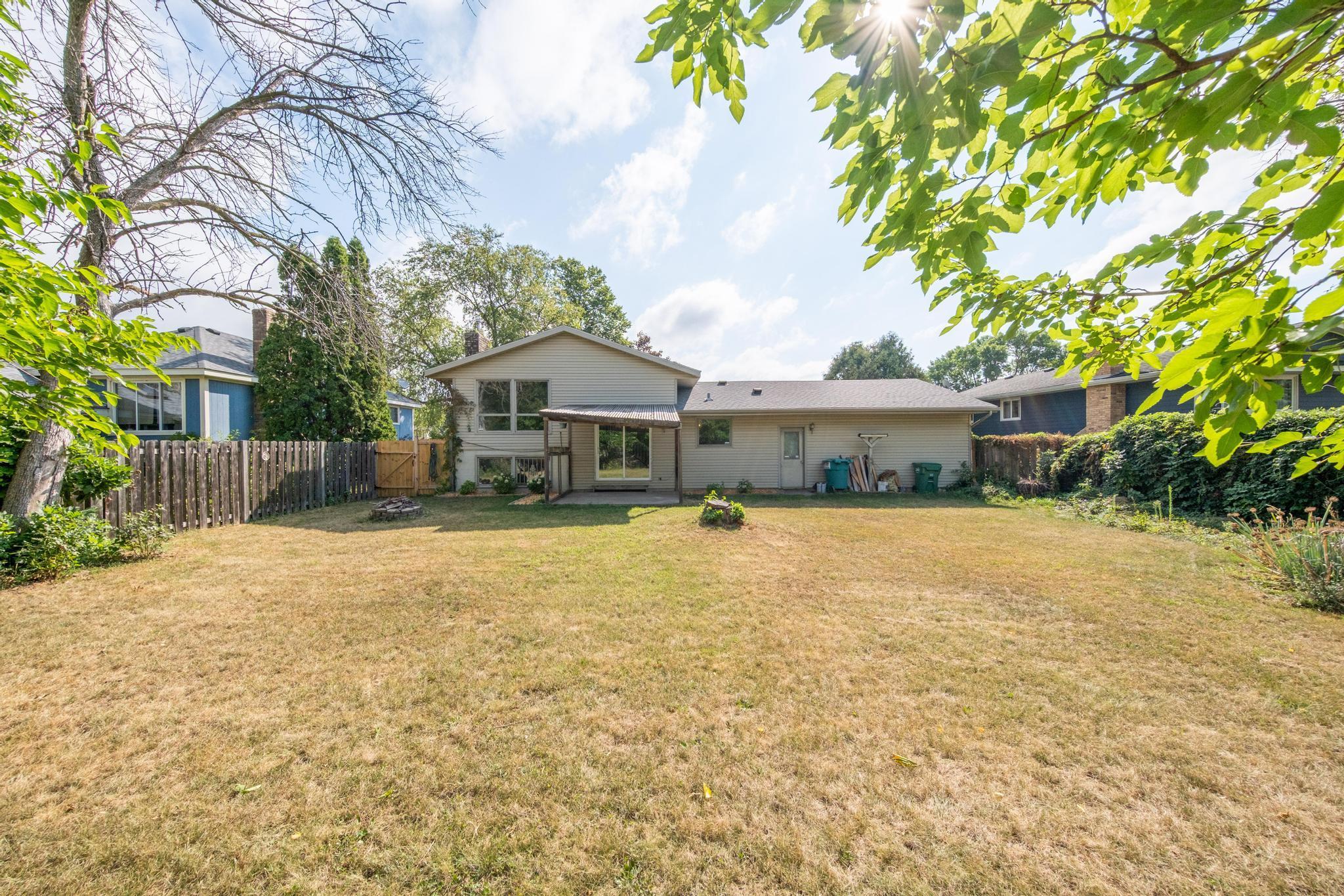 View of Residential at 7857 Idaho Avenue, Brooklyn Park MN 55445, Brooklyn Park (40 of 47) - Mike Wilen | Minnesota Team Real Estate