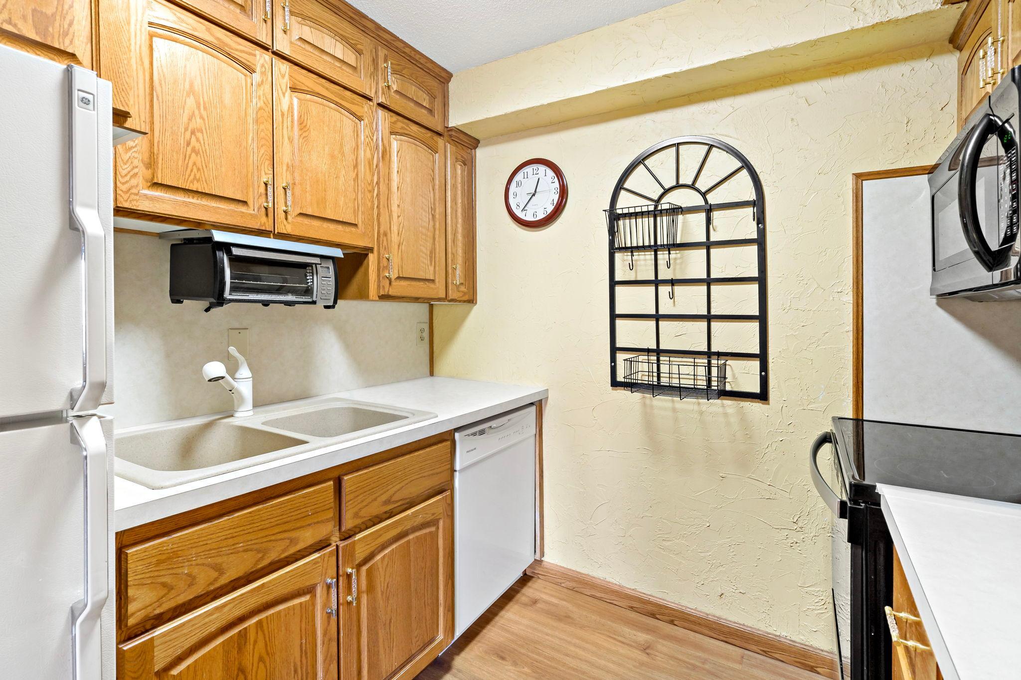 View of Residential at 5410 Three Points Boulevard #411, Mound MN 55364, Mound (21 of 73) - Mike Wilen | Minnesota Team Real Estate