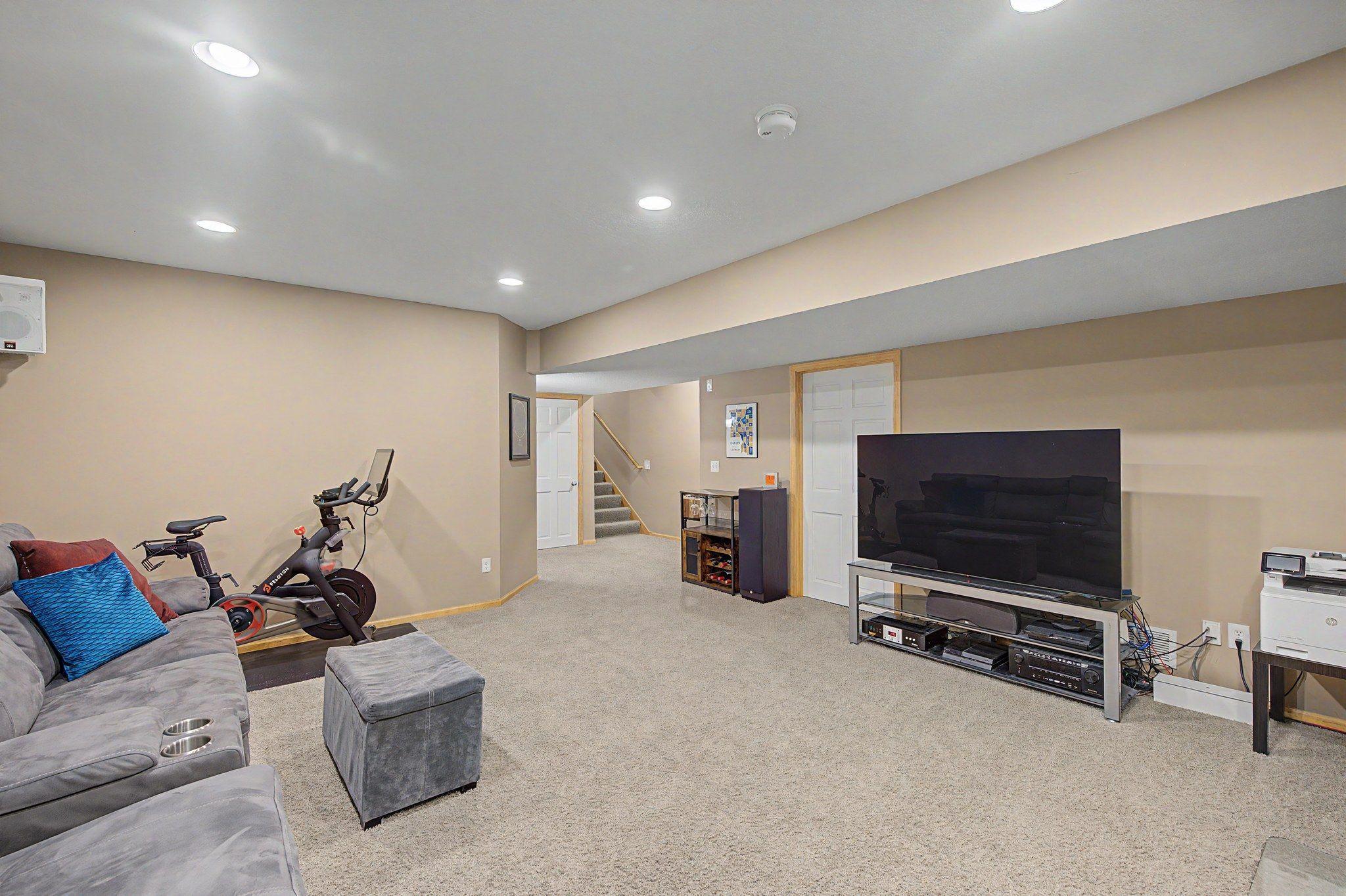 View of Residential at 9906 Scott Avenue, Brooklyn Park MN 55443, Brooklyn Park (27 of 43) - Mike Wilen | Minnesota Team Real Estate