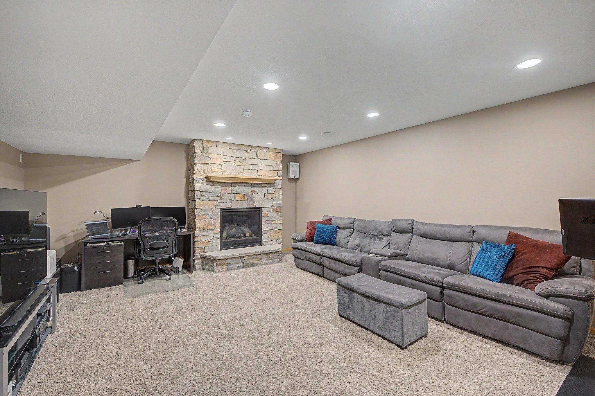 View of Residential at 9906 Scott Avenue, Brooklyn Park MN 55443, Brooklyn Park (26 of 43) - Mike Wilen | Minnesota Team Real Estate