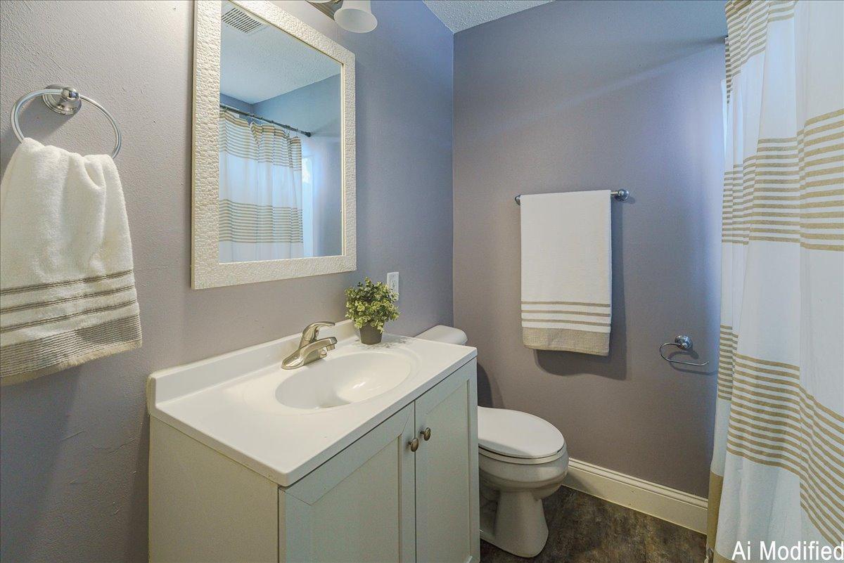 View of Residential at 35 Manitoba Avenue, Saint Paul MN 55117, Saint Paul (16 of 46) - Mike Wilen | Minnesota Team Real Estate